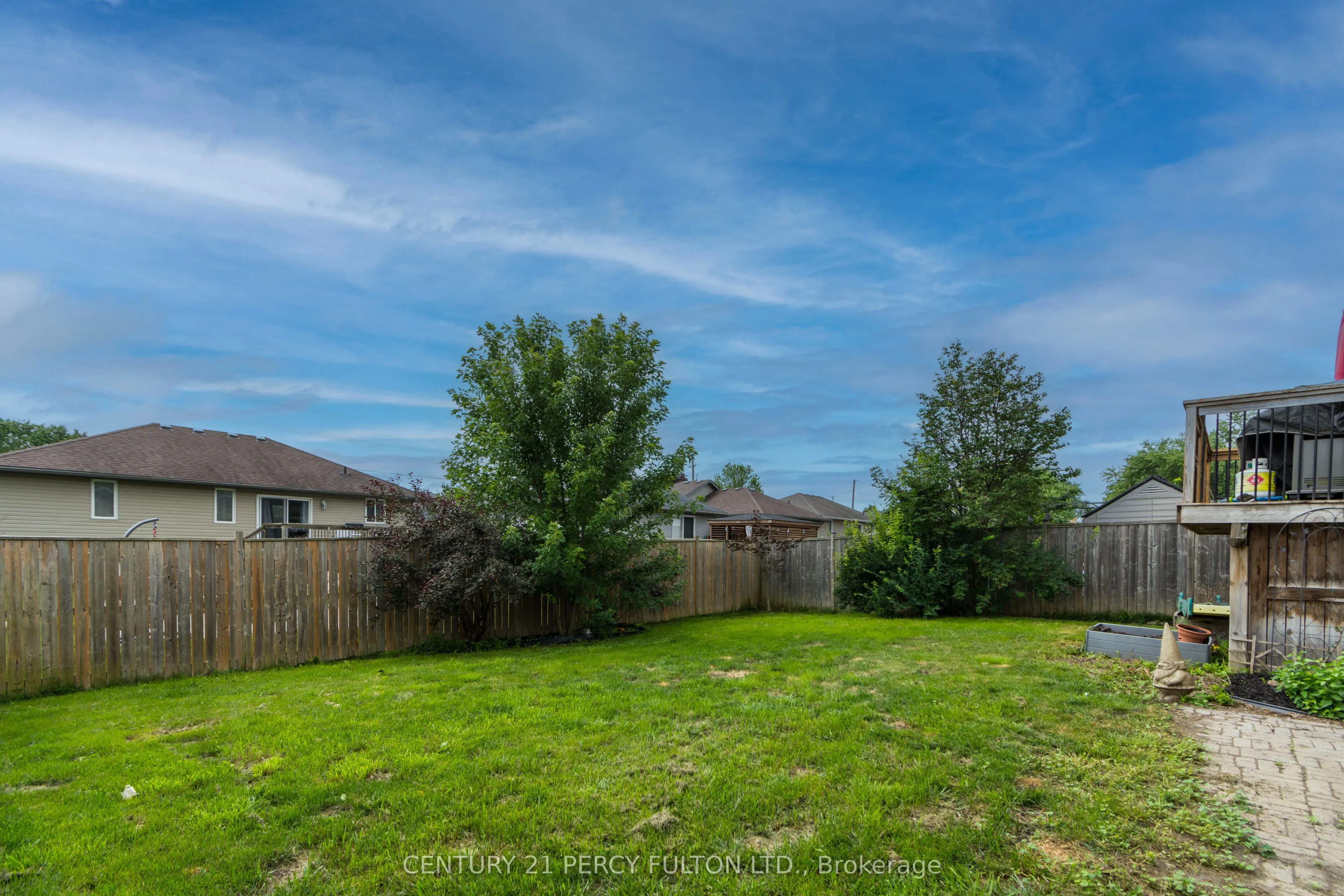 28 Freedom Crescent