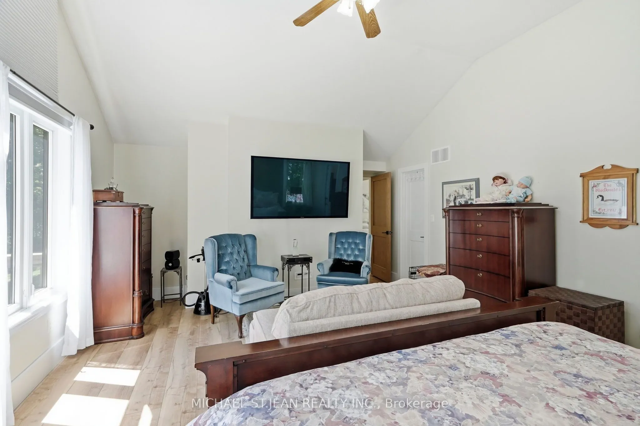 1095 Governors Road