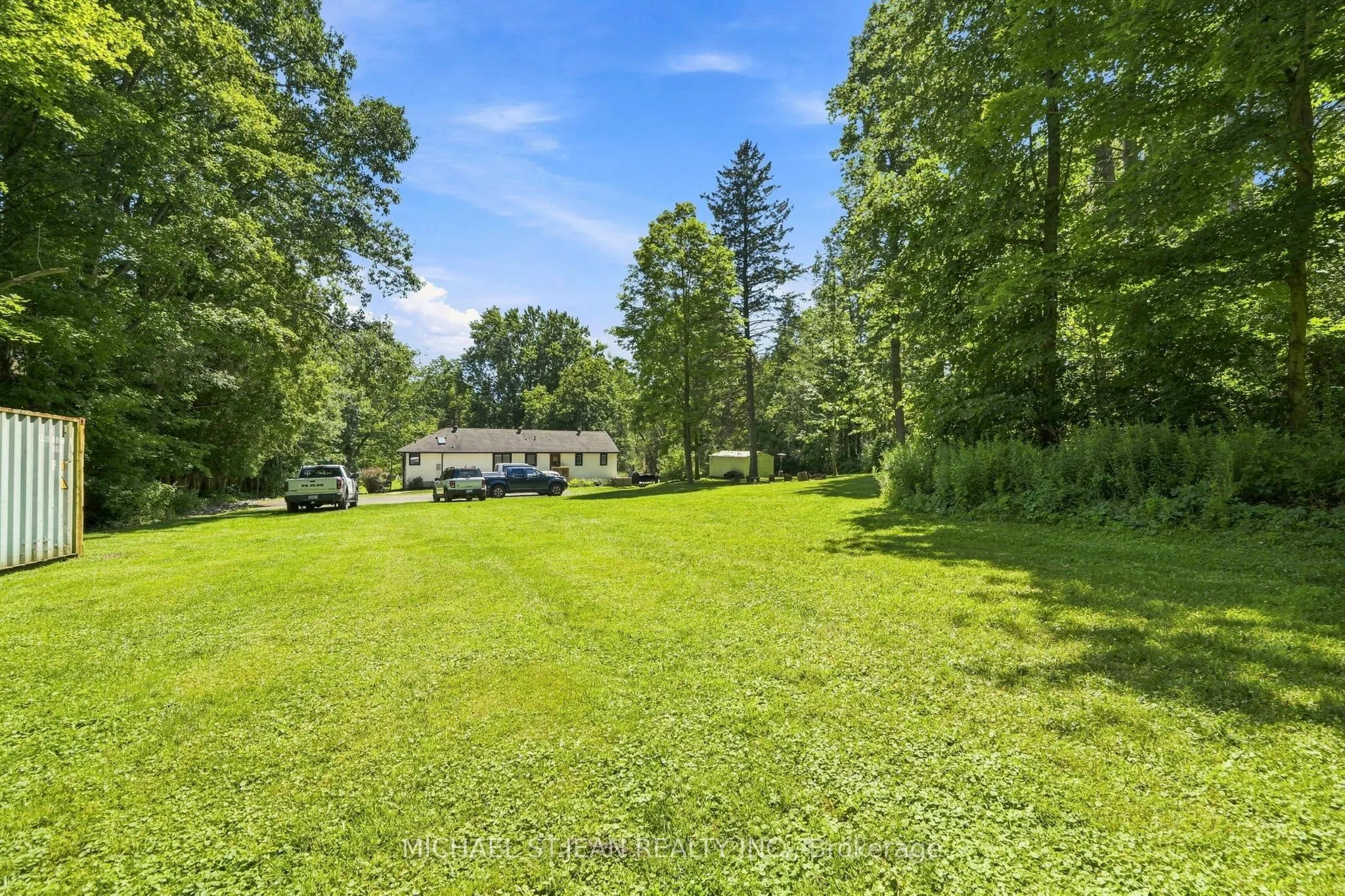 1095 Governors Road