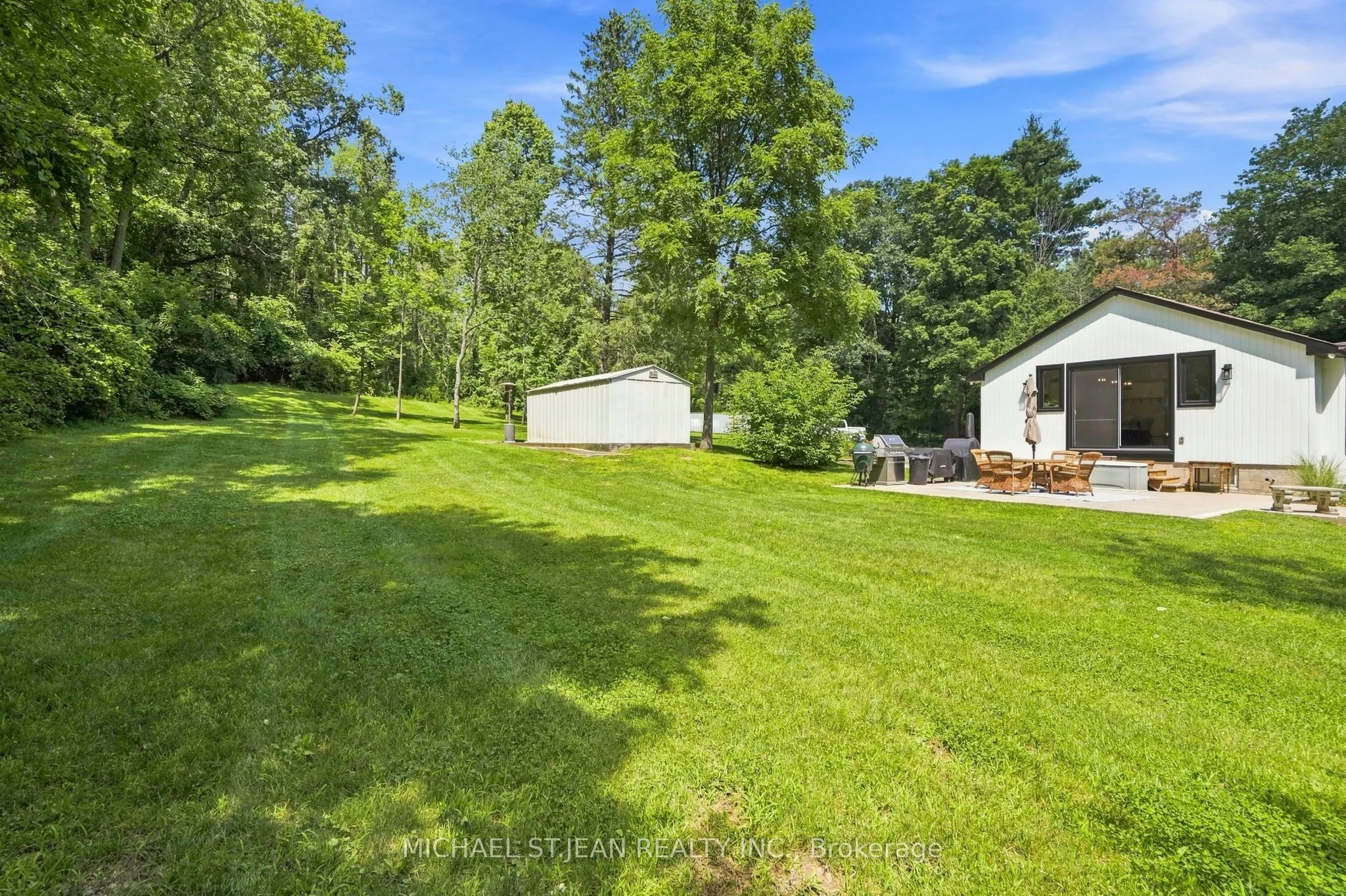 1095 Governors Road