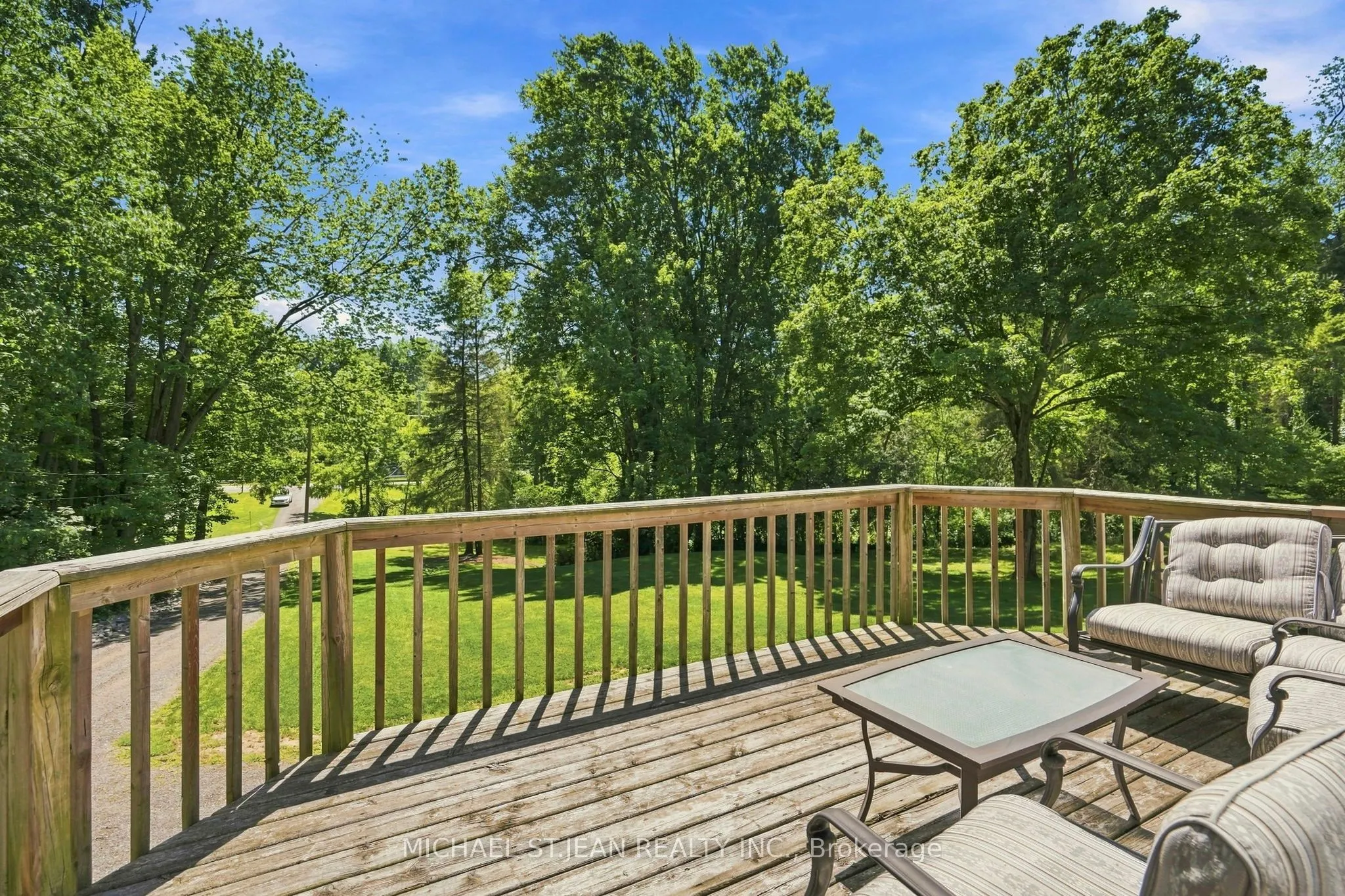 1095 Governors Road