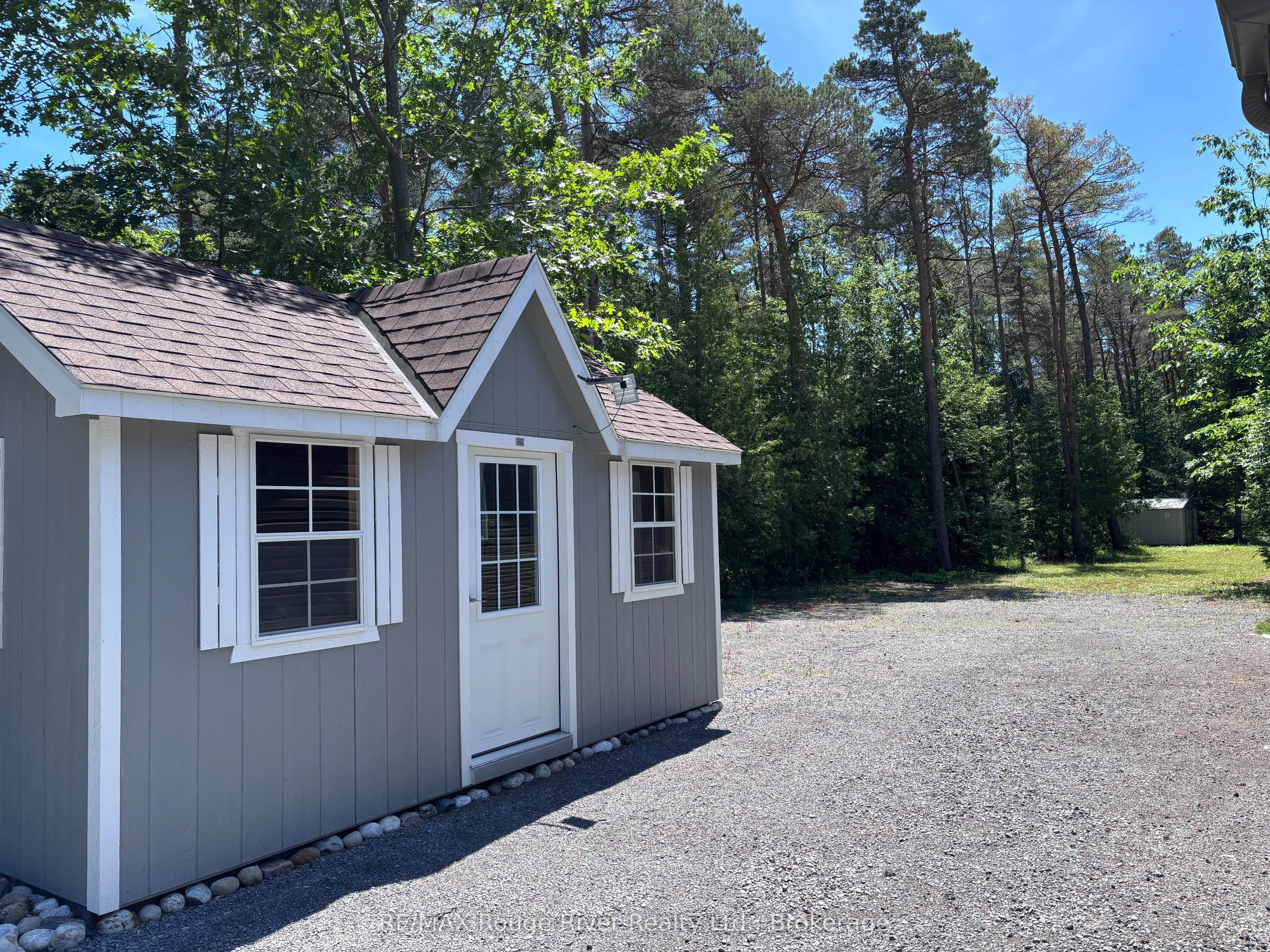 149 Pine Tree Lane