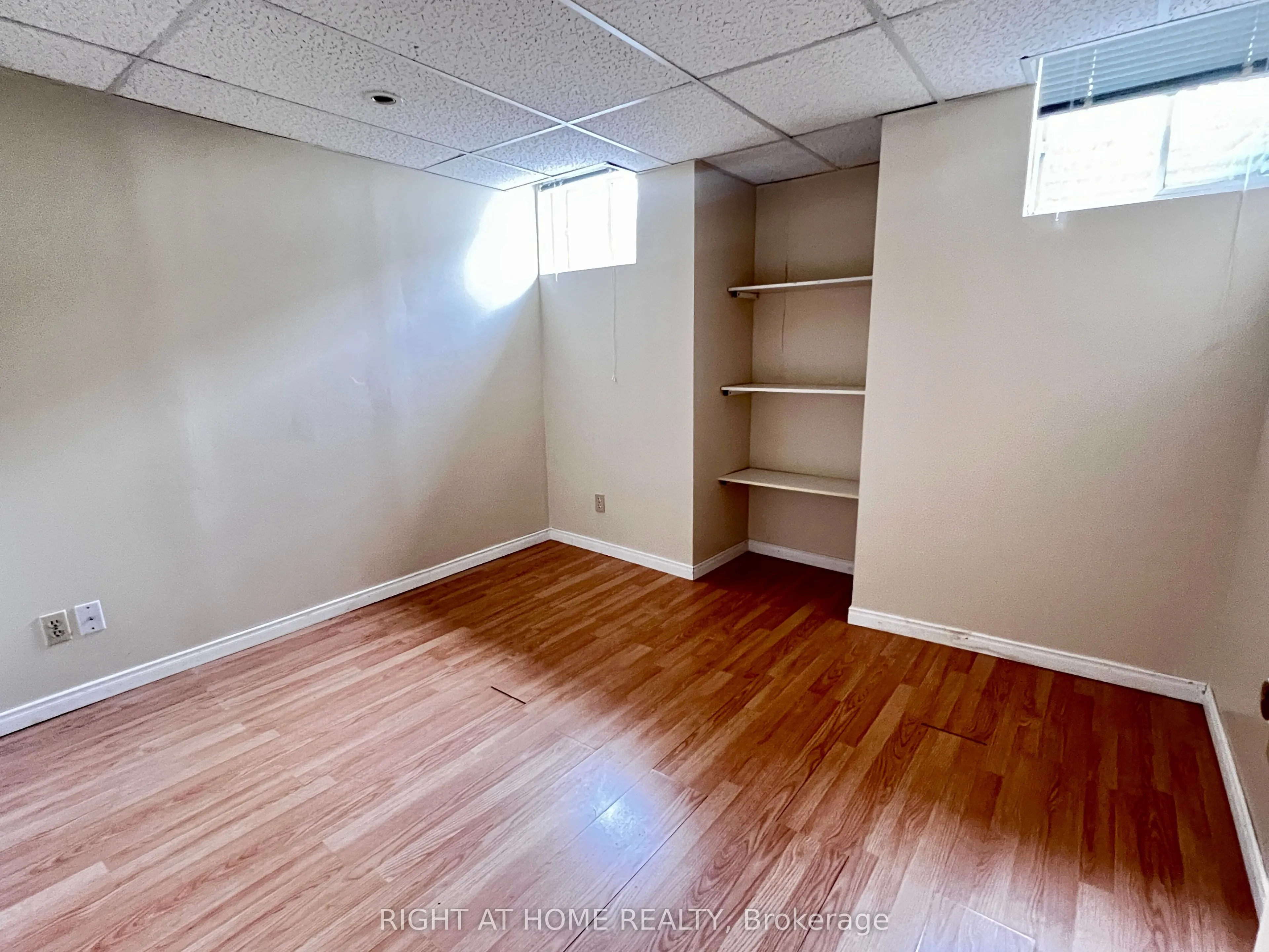 1741 Jobin Crescent