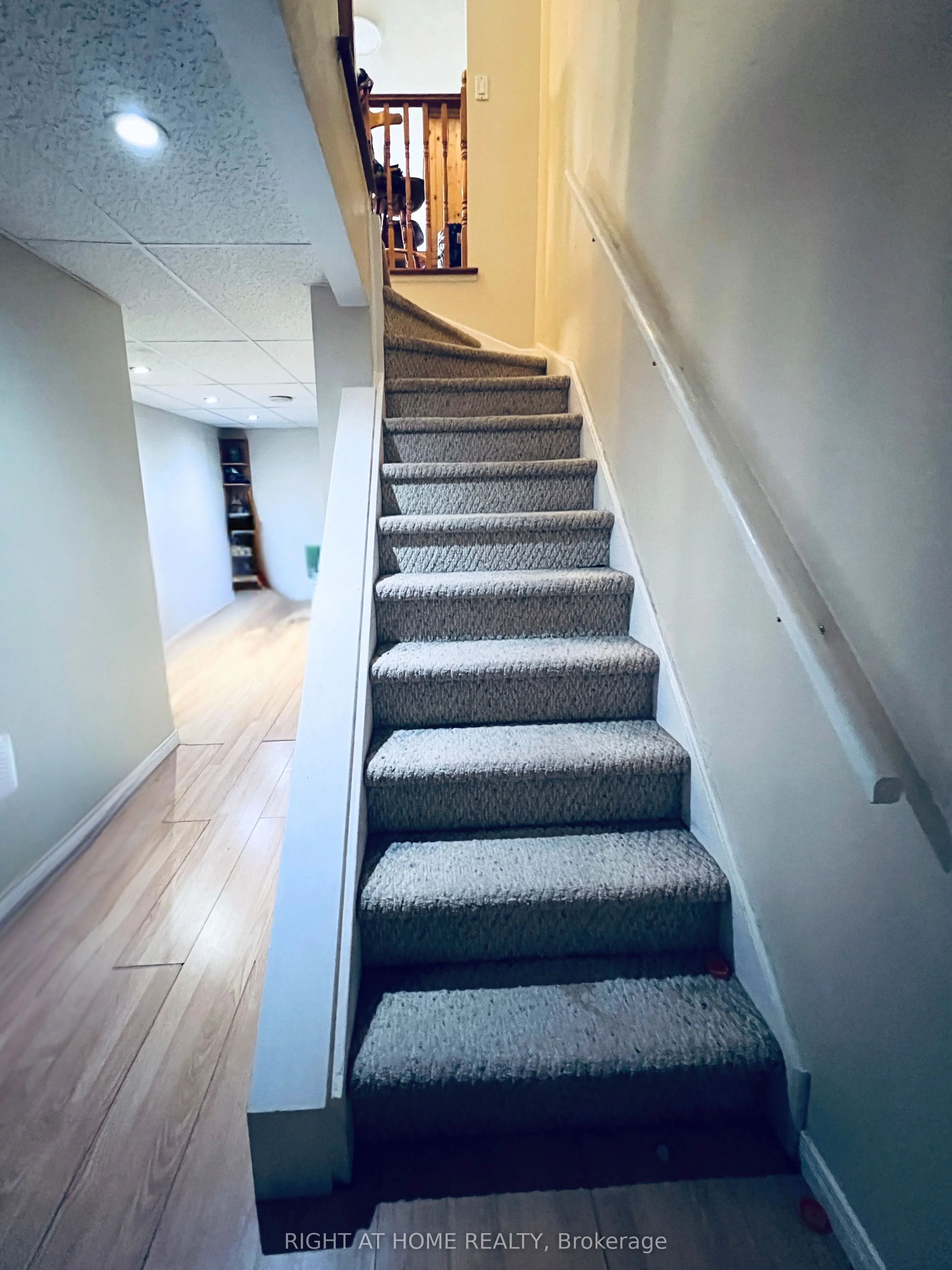 1741 Jobin Crescent