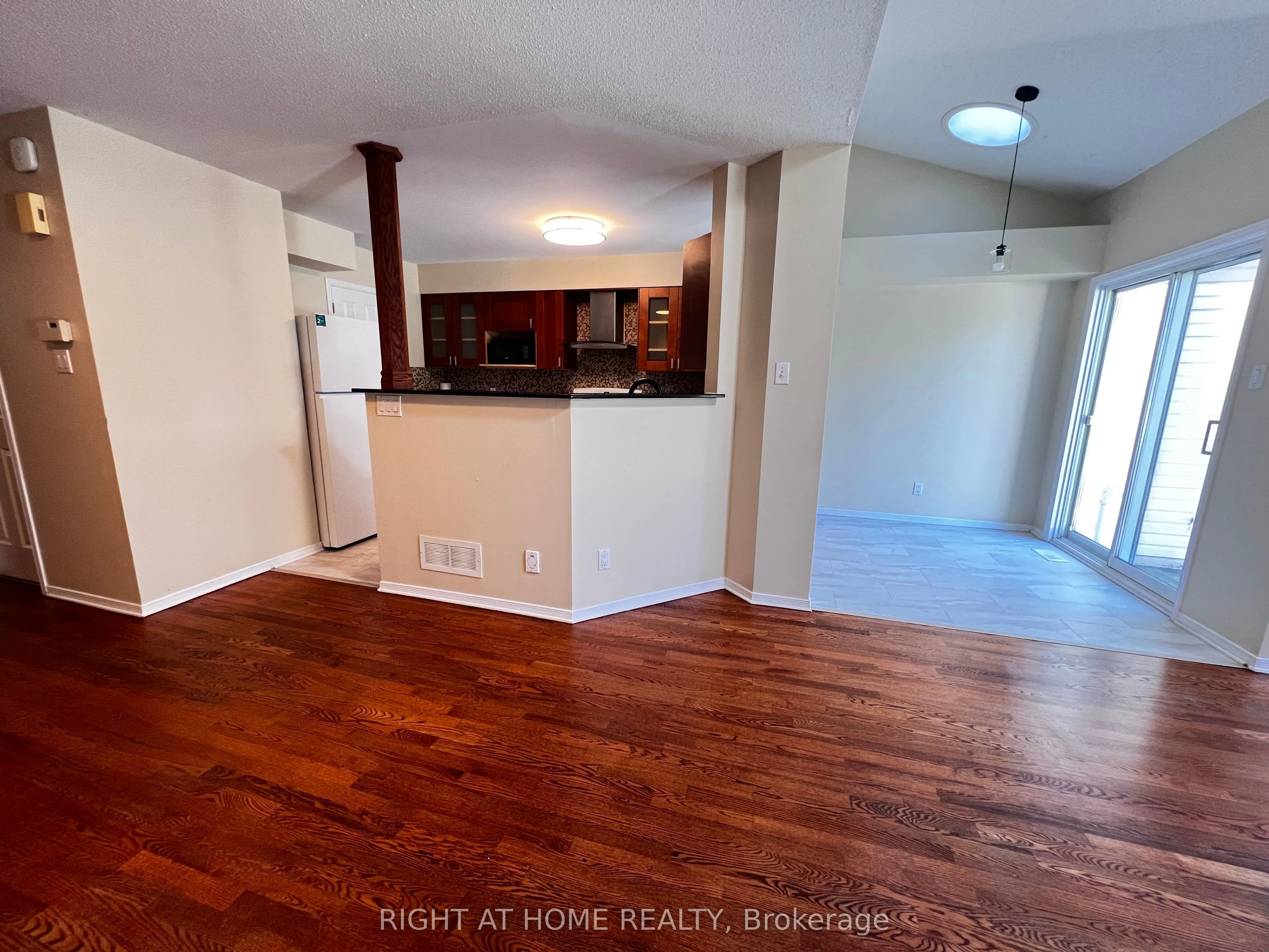 1741 Jobin Crescent
