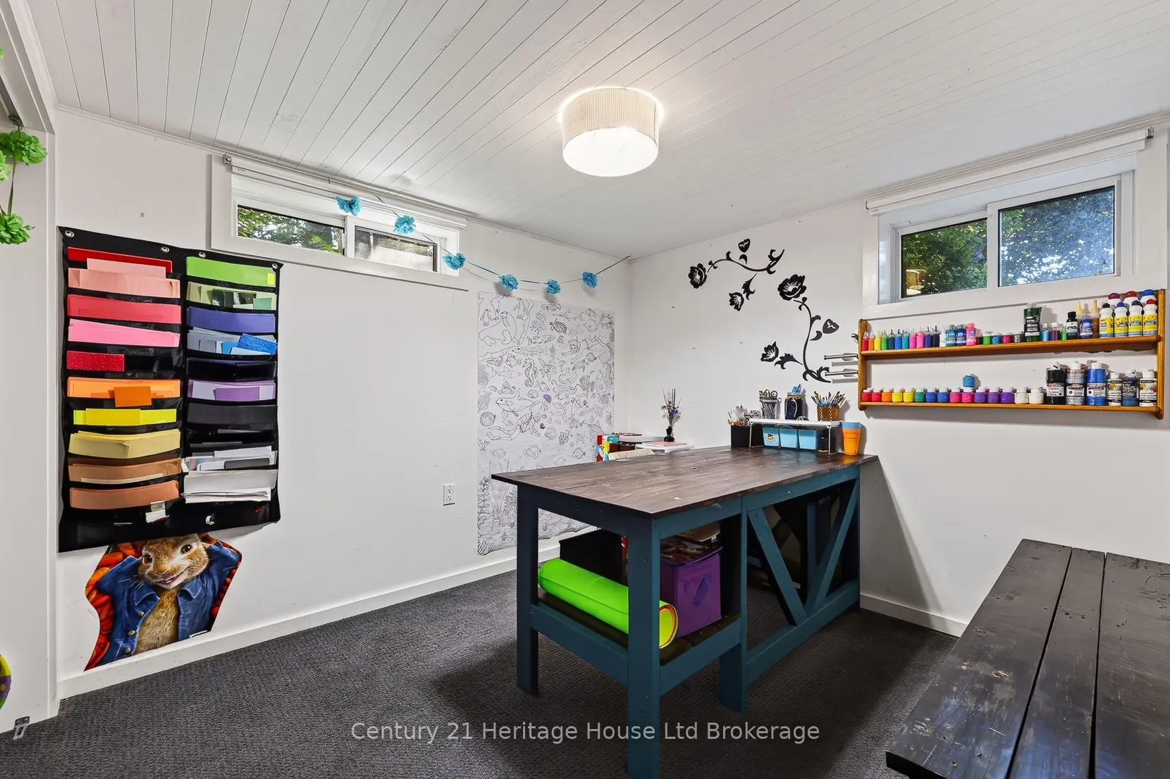 105 Concession Street W