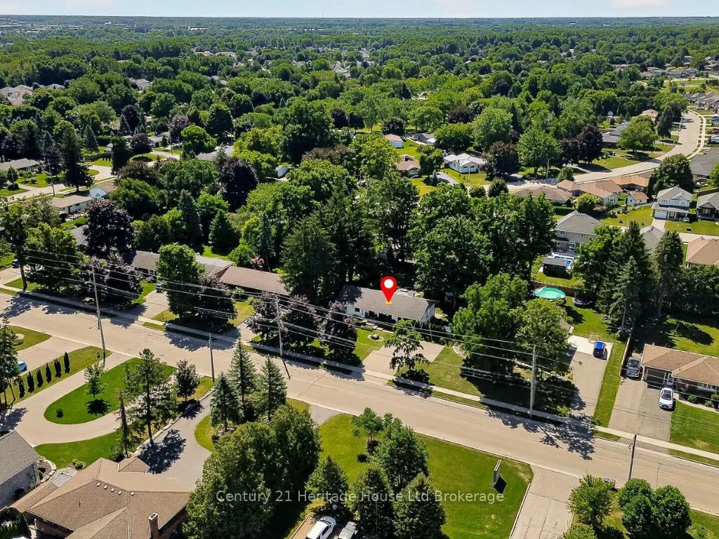 105 Concession Street W