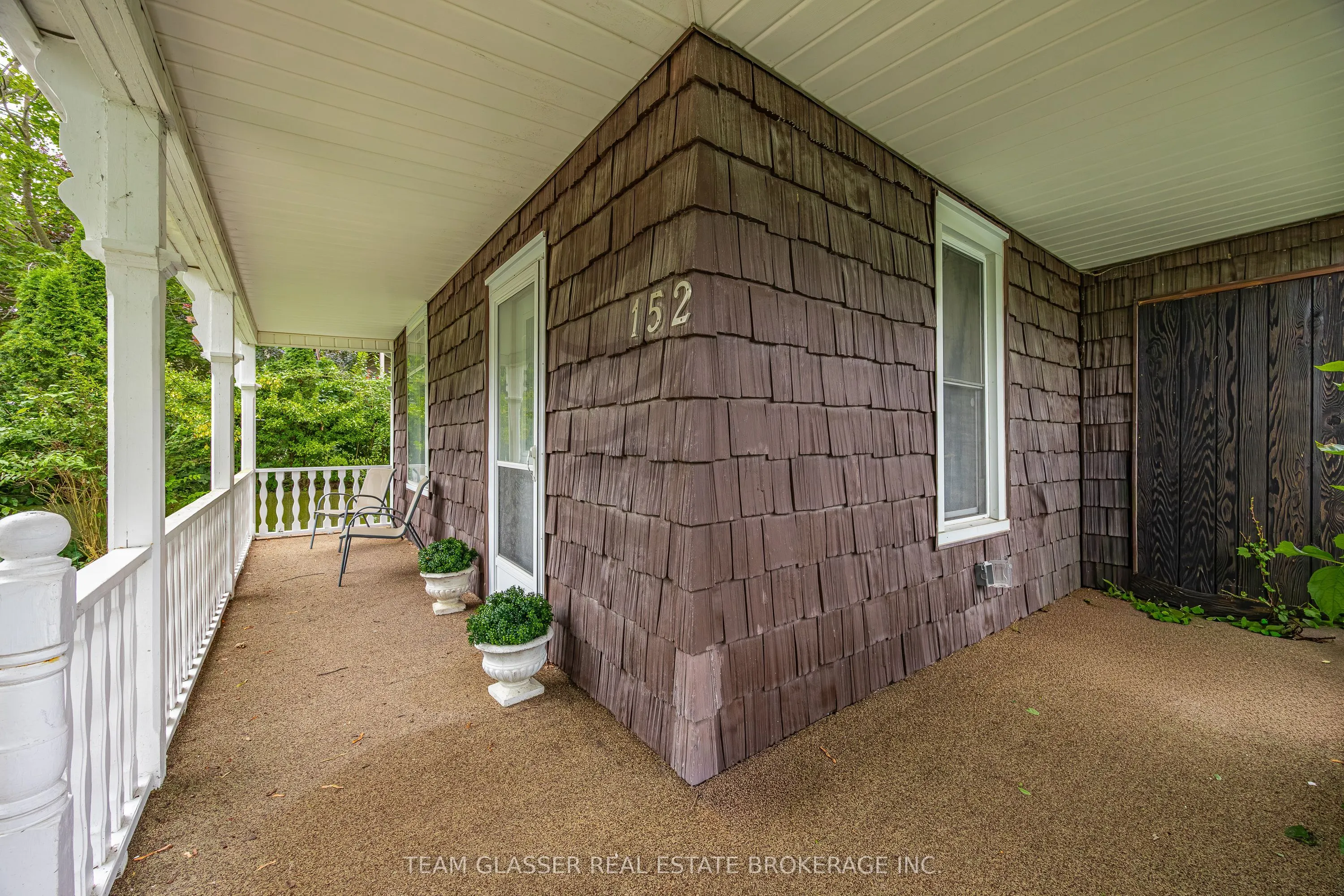 152 WONHAM Street S
