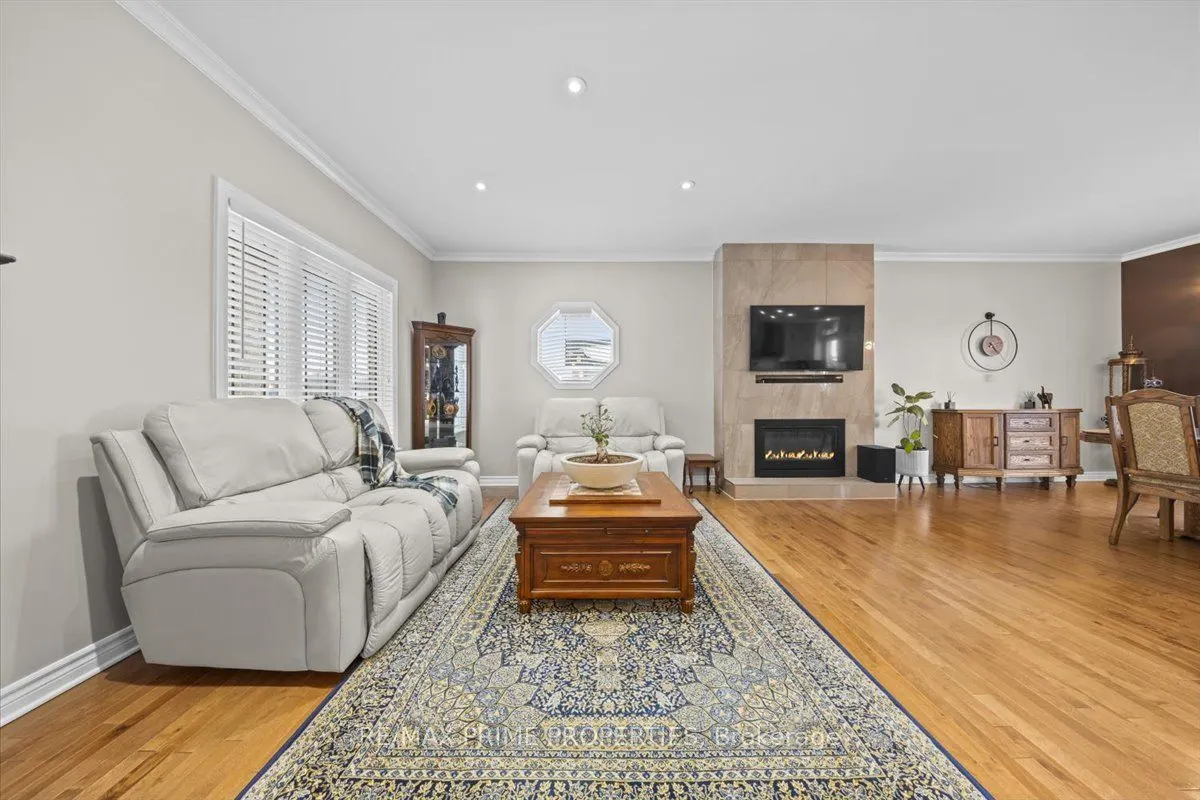 3421 Summerbreeze Drive