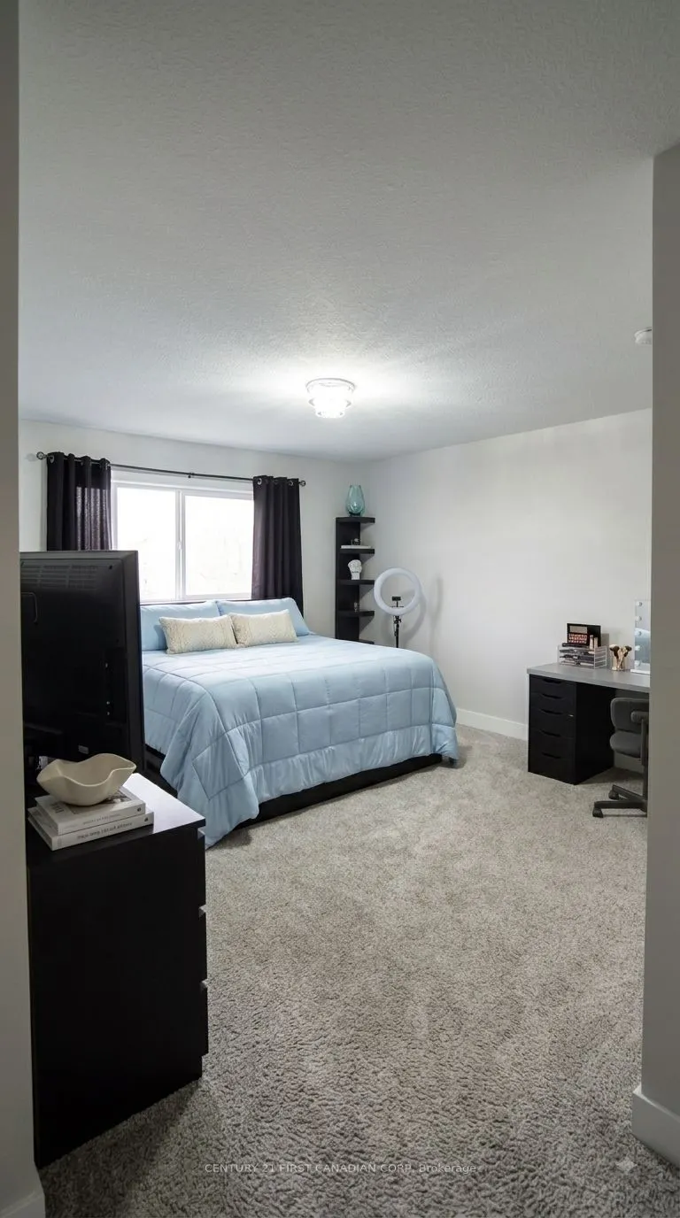 44 Kelly Drive