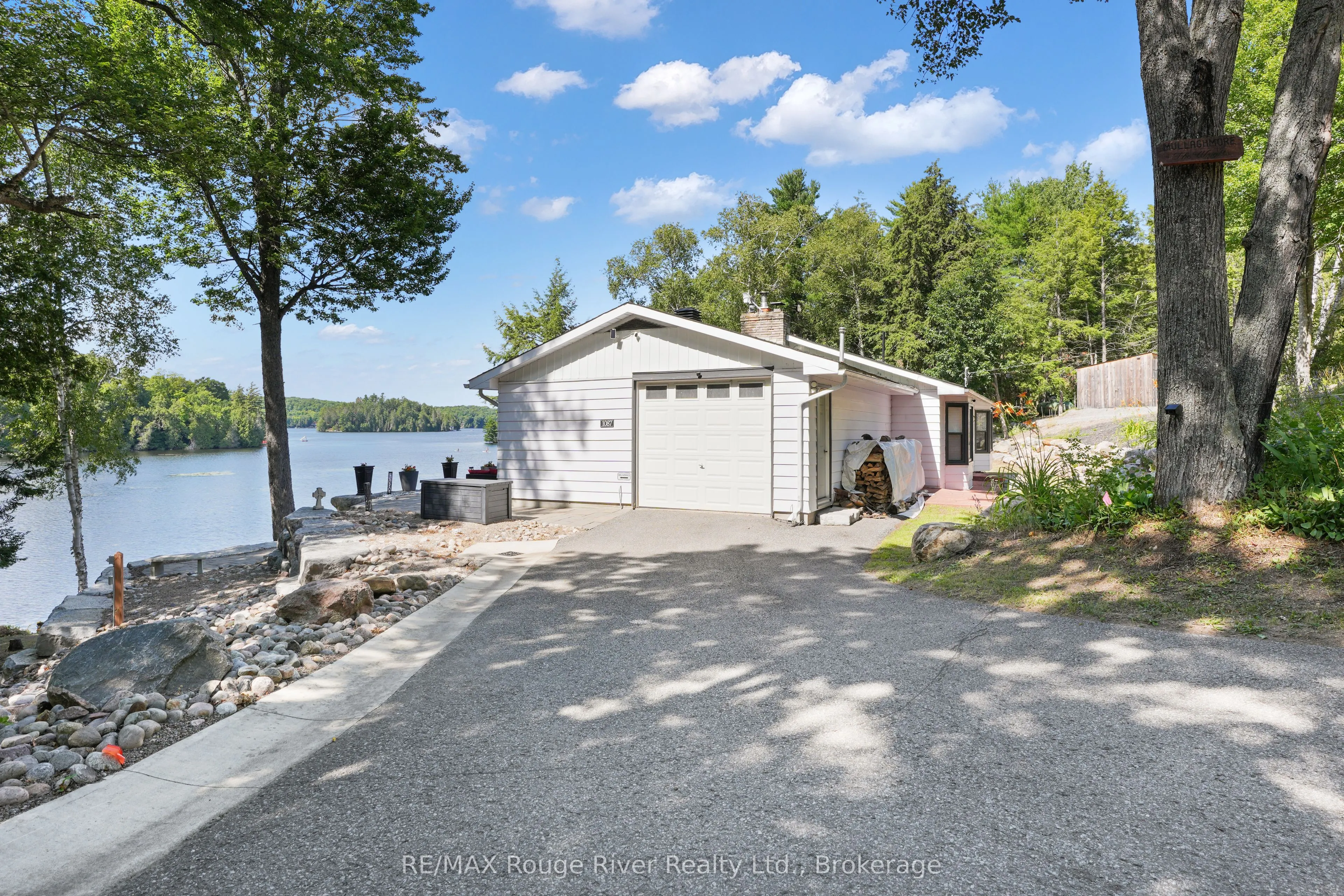 1087 Lagoon Road