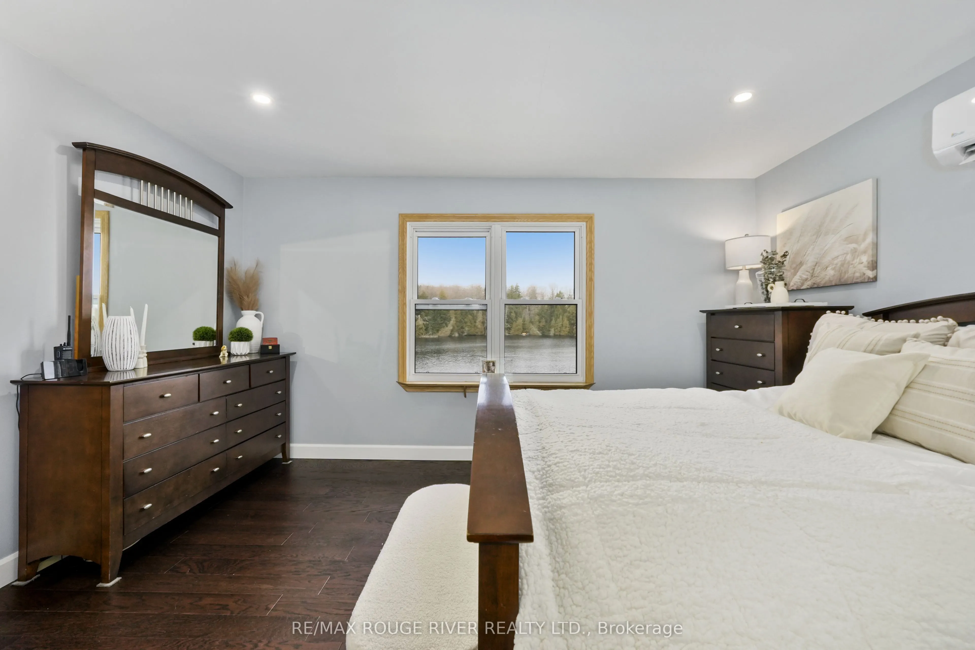 1087 Lagoon Road