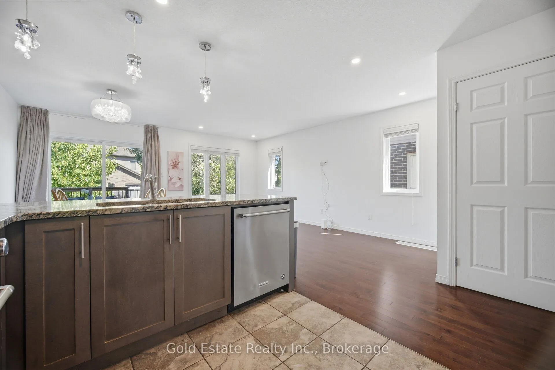 135 Hardcastle Drive #85