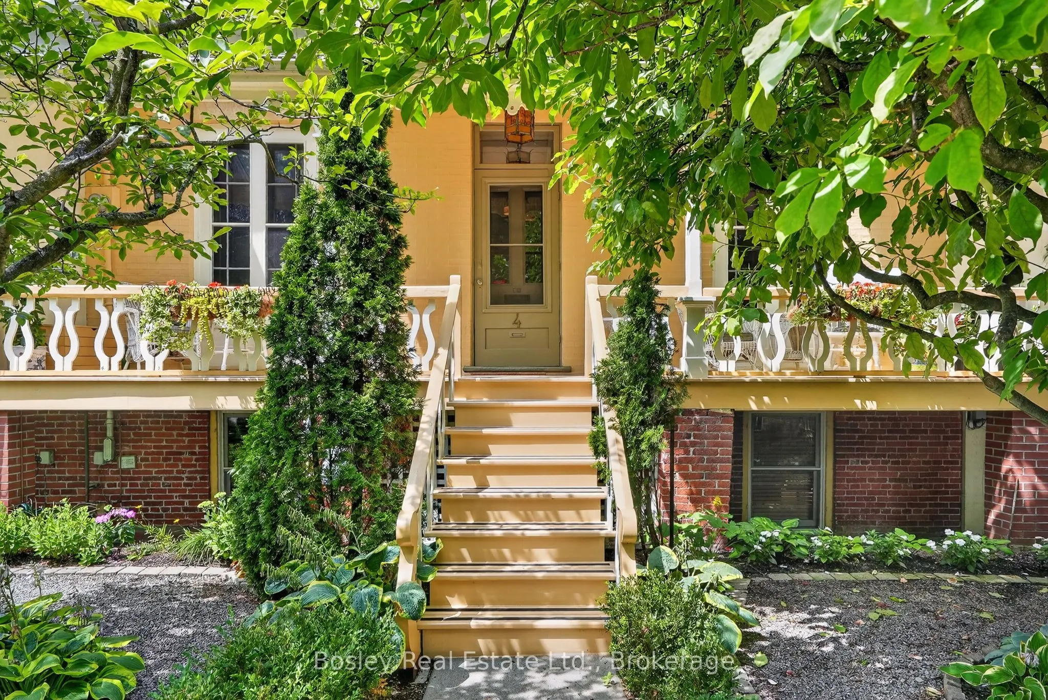 4 Baldwin Street
