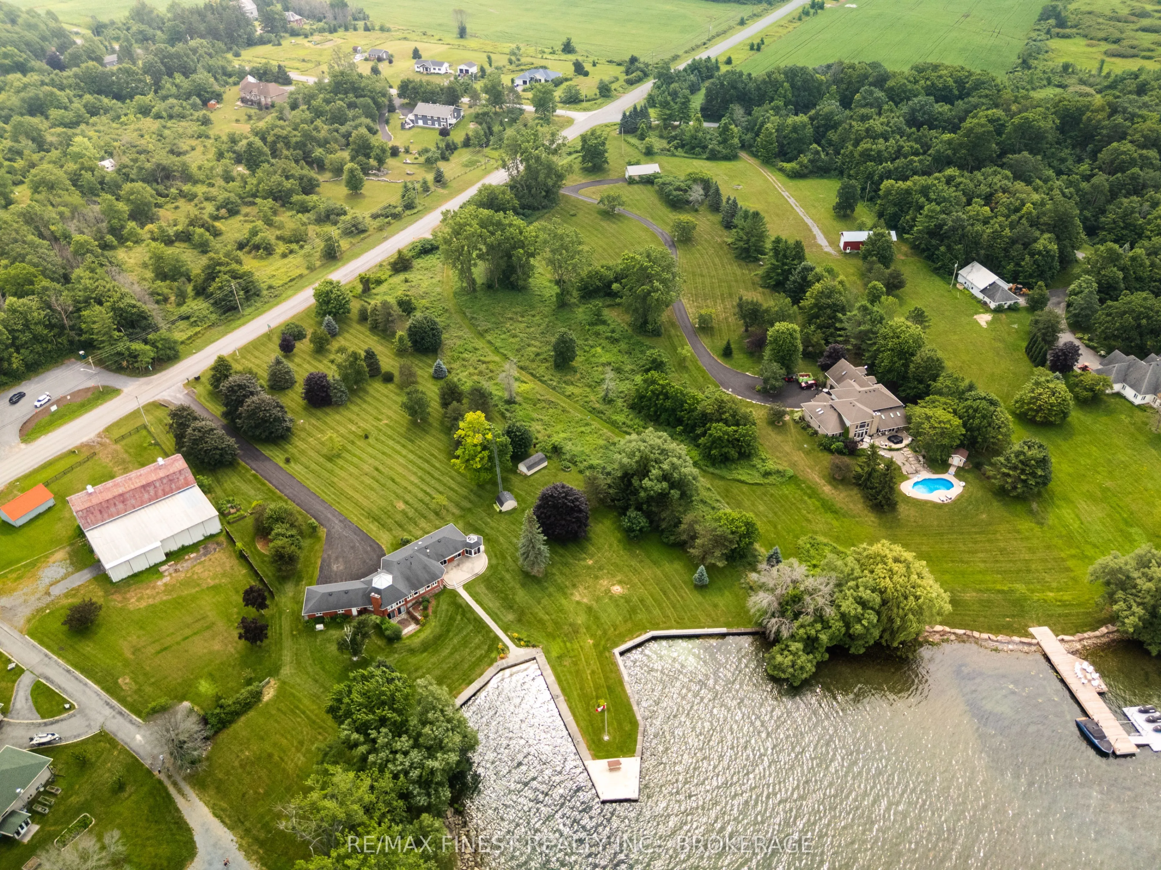 32 Howe Island Drive