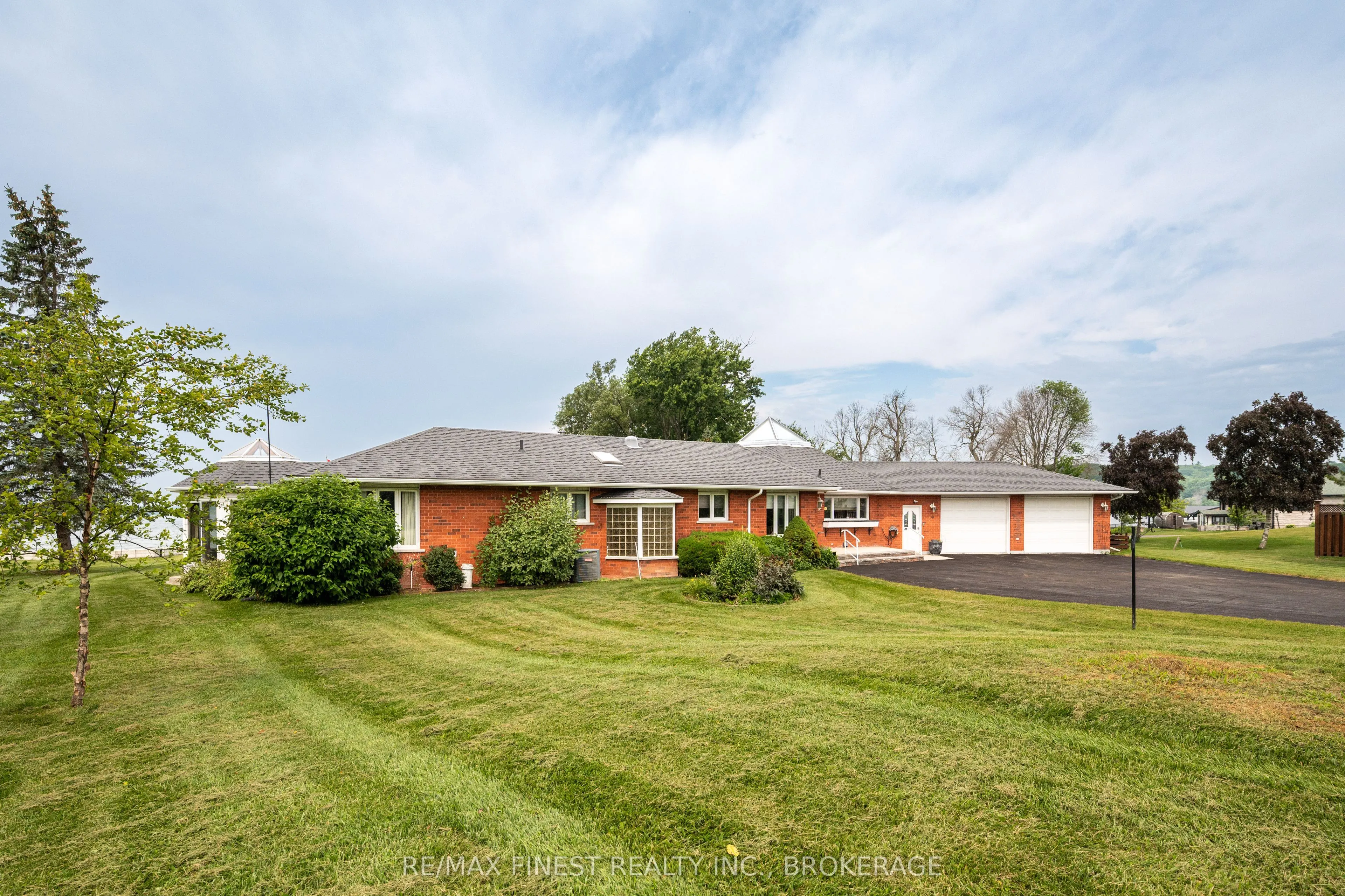 32 Howe Island Drive