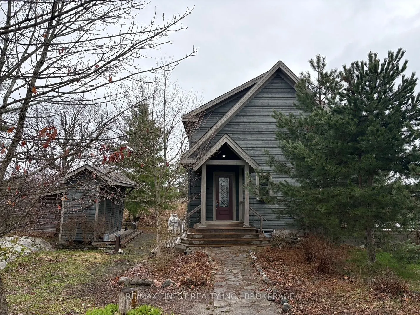 1035 Sweetfern Lane