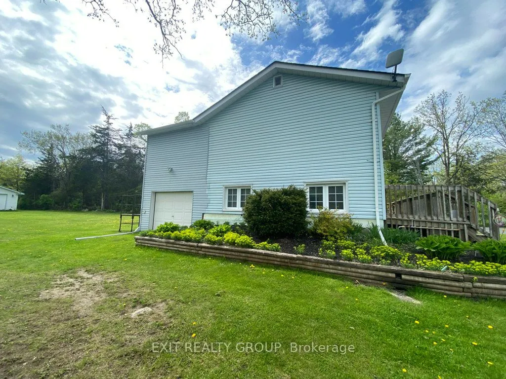 87 Bernard Long Road