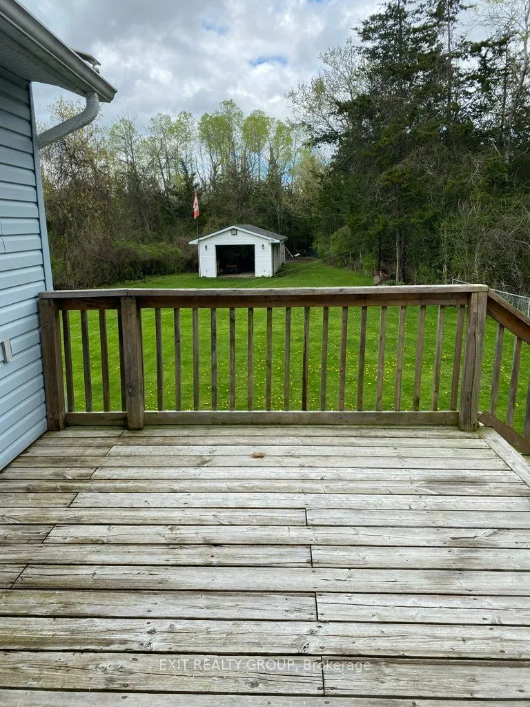 87 Bernard Long Road