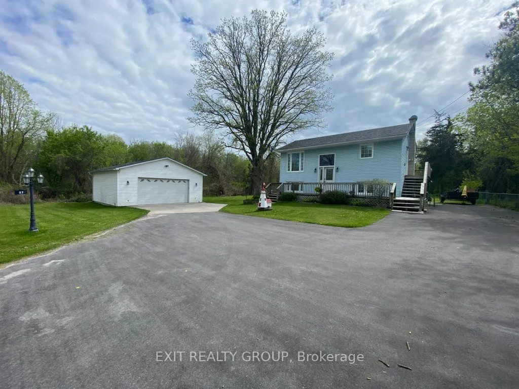 87 Bernard Long Road