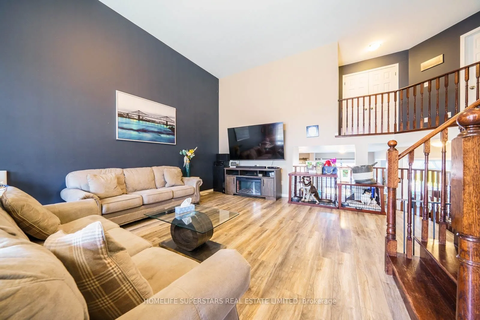84 Lambert Crescent