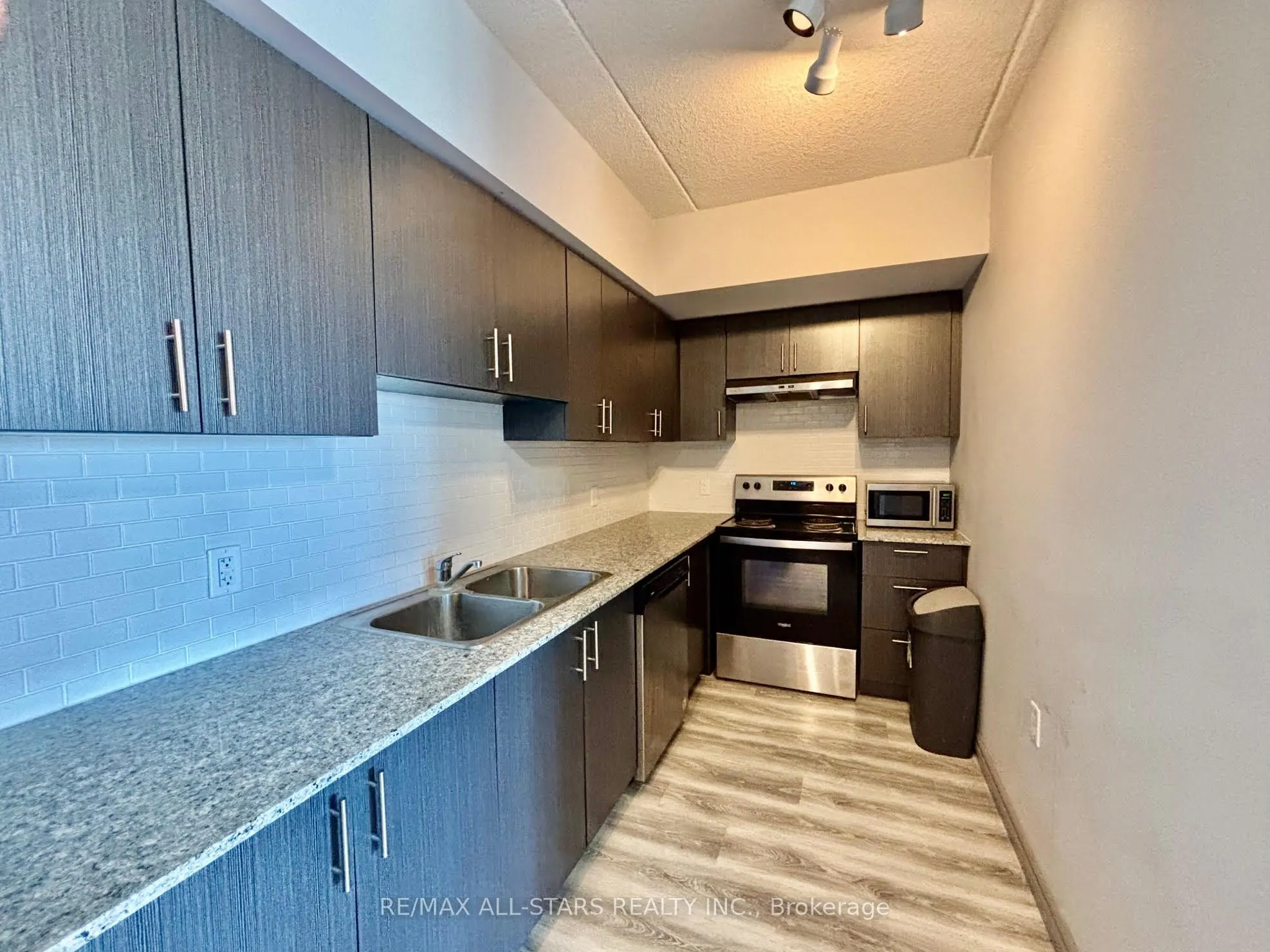 275 Larch Street #507