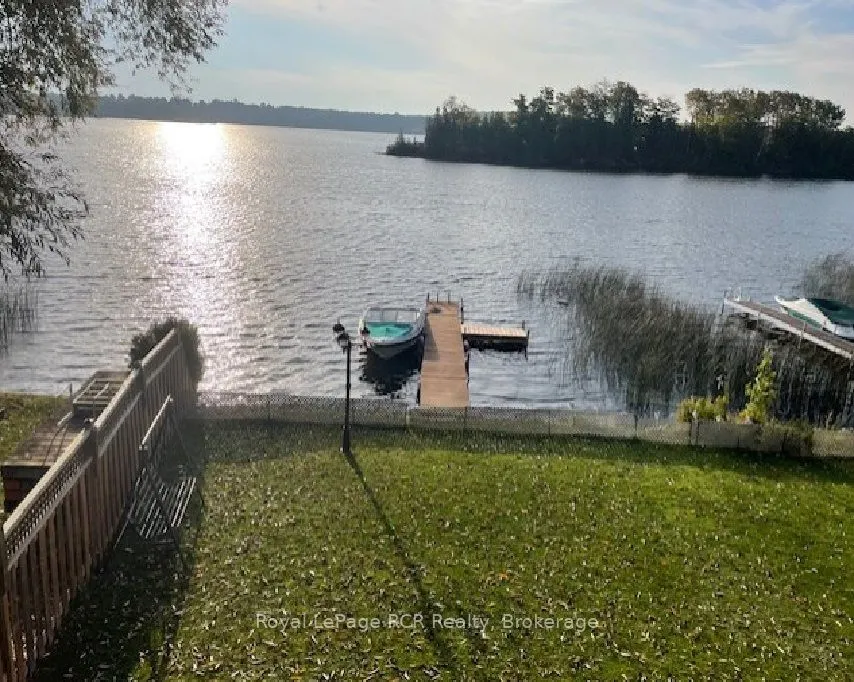 48 Island View Drive N
