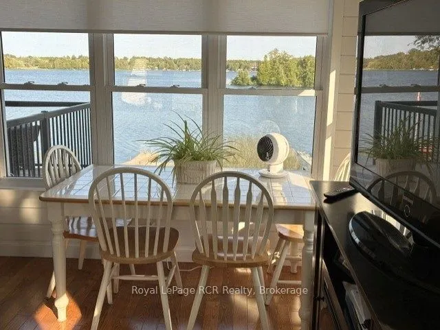 48 Island View Drive N