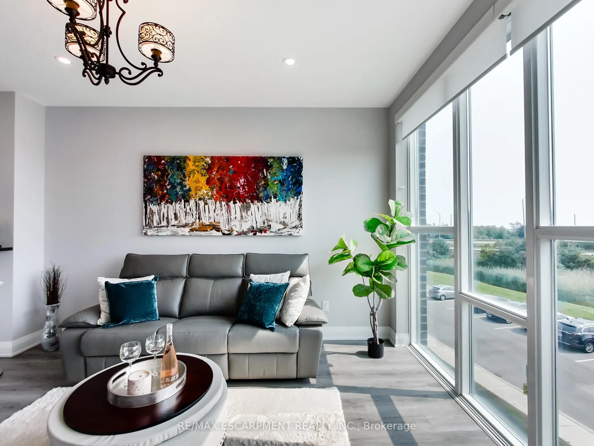 16 Concord Place #318