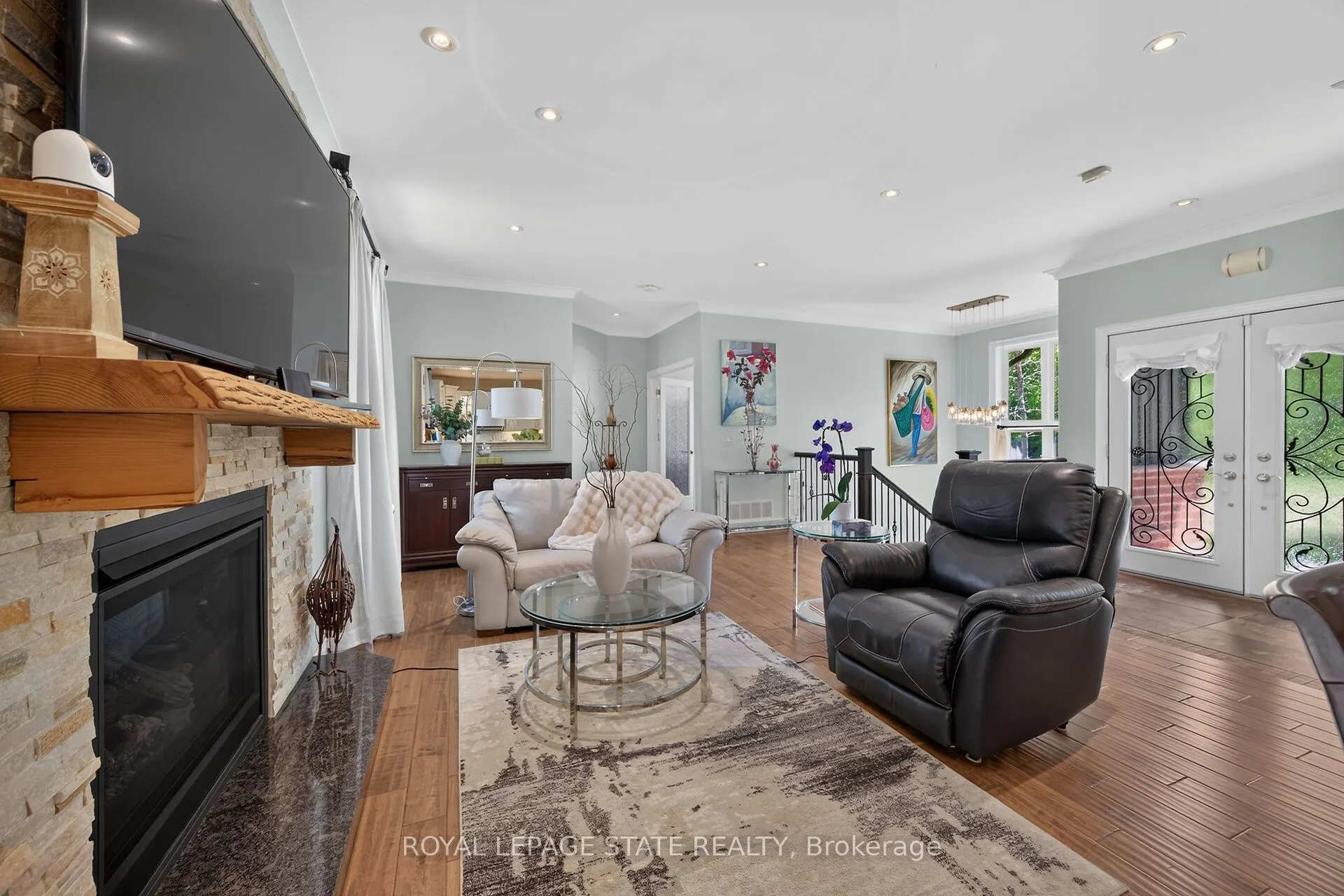 741 South Coast Drive