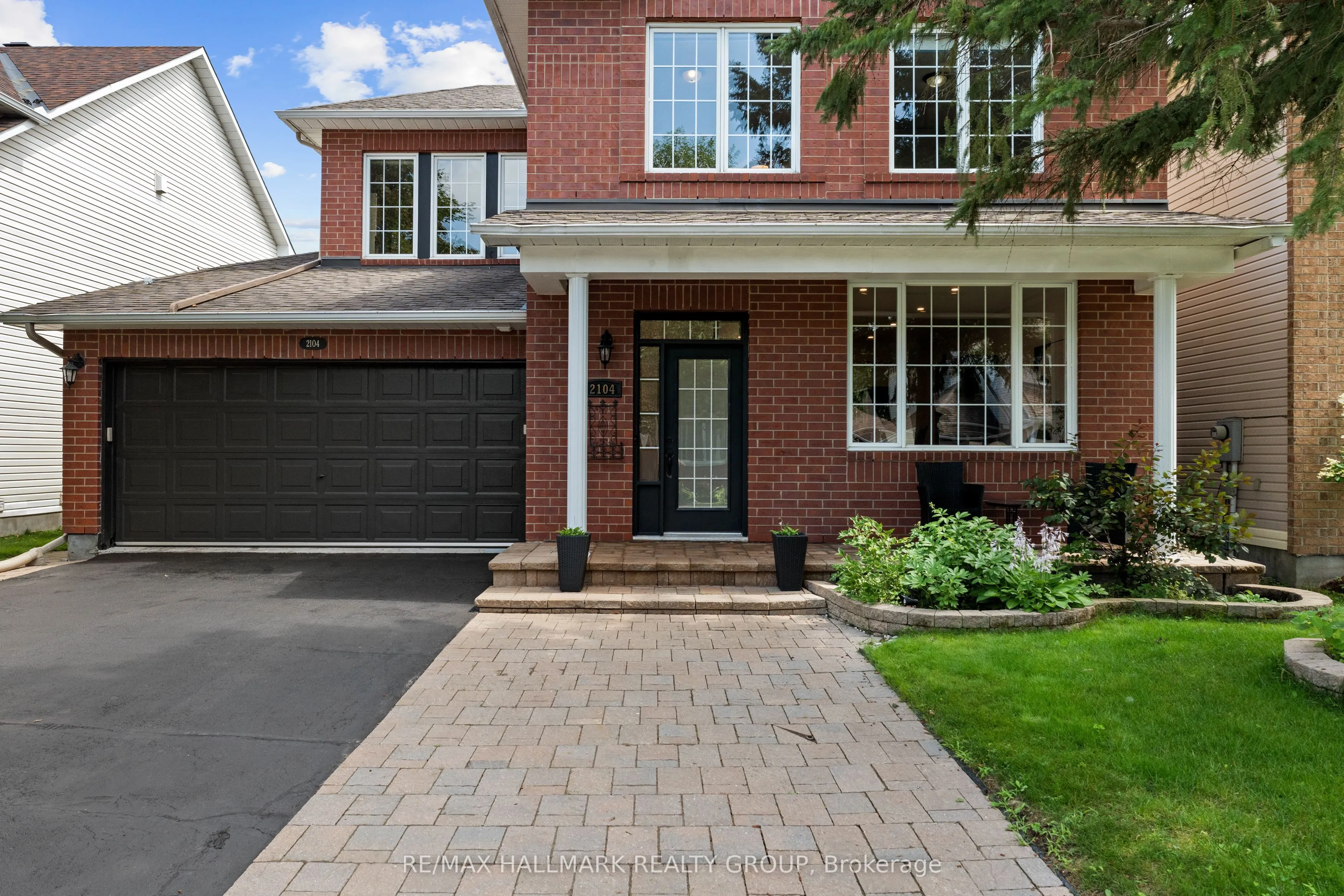 2104 Sandy Oaks Drive