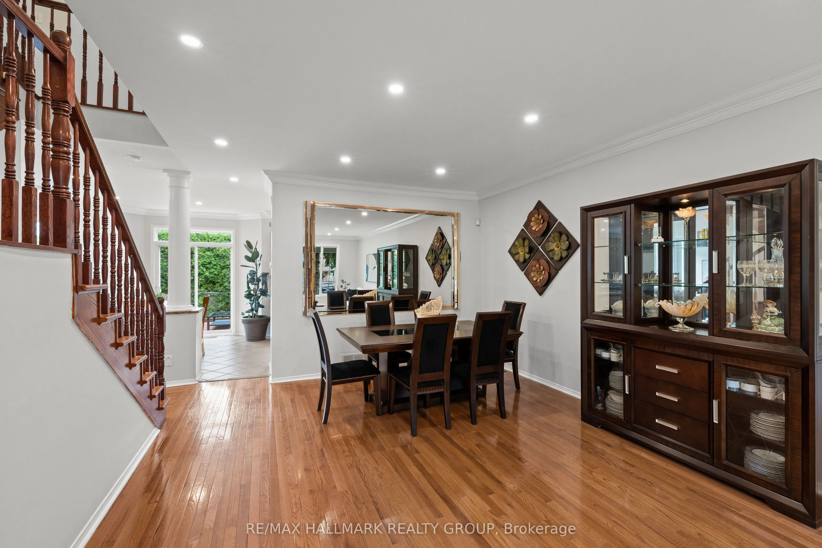 2104 Sandy Oaks Drive