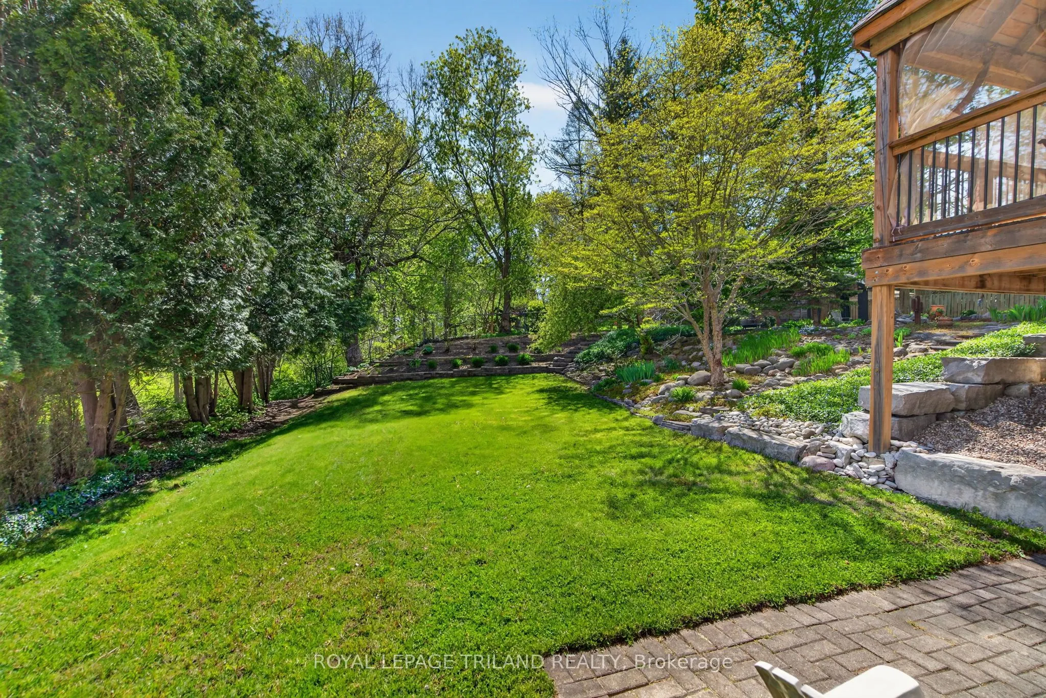 83 BLACKBURN Crescent