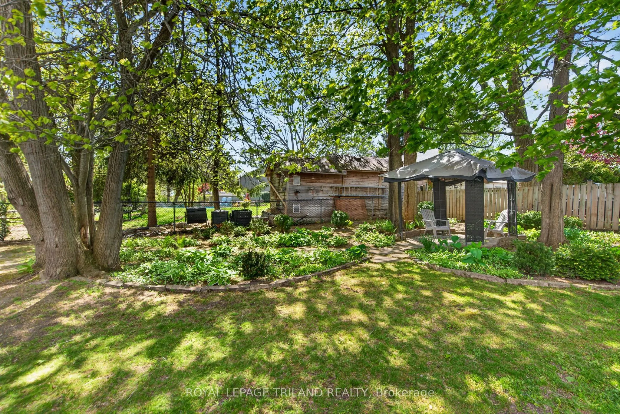 83 BLACKBURN Crescent