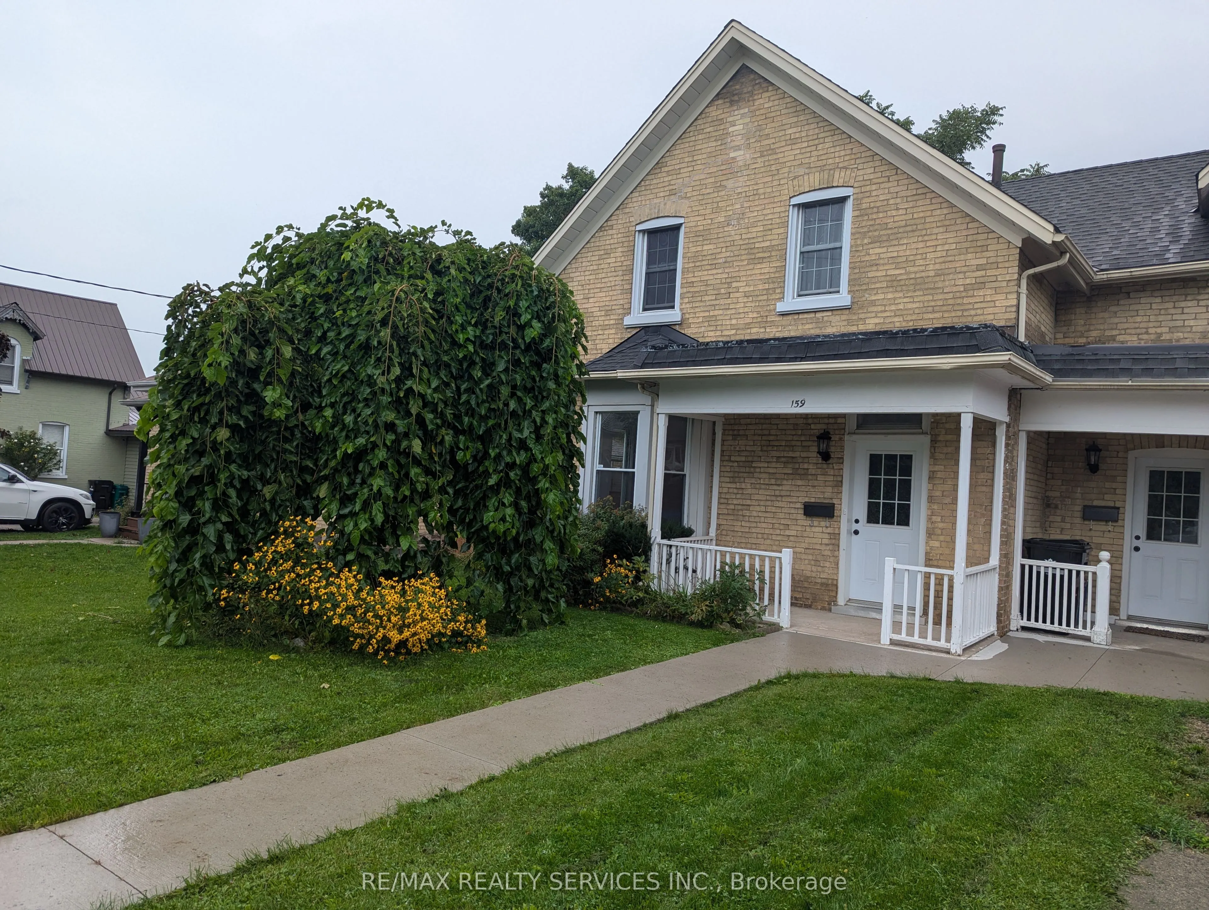 159 Wellington Street