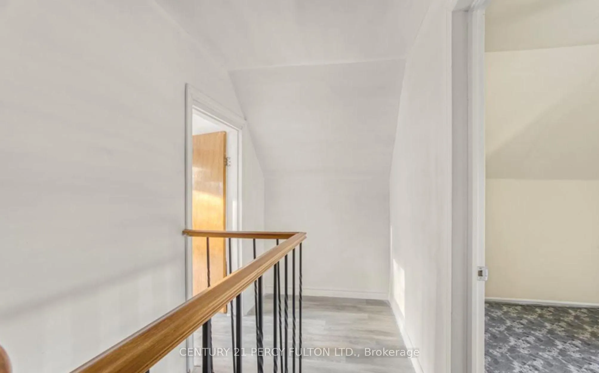 130 Stirton Street