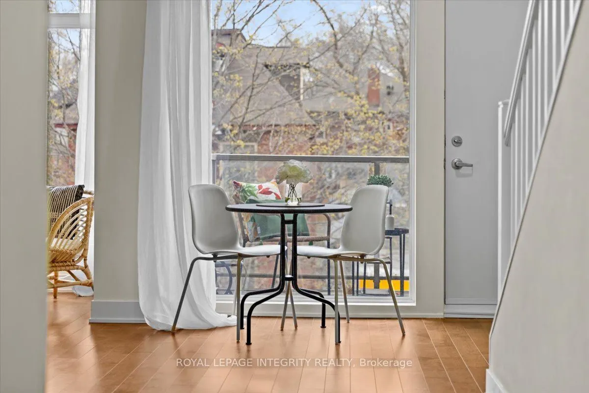78 Holmwood Avenue #9