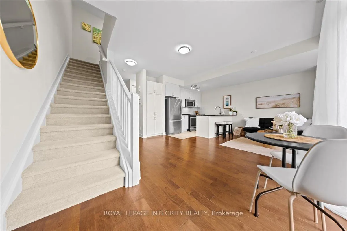 78 Holmwood Avenue #9