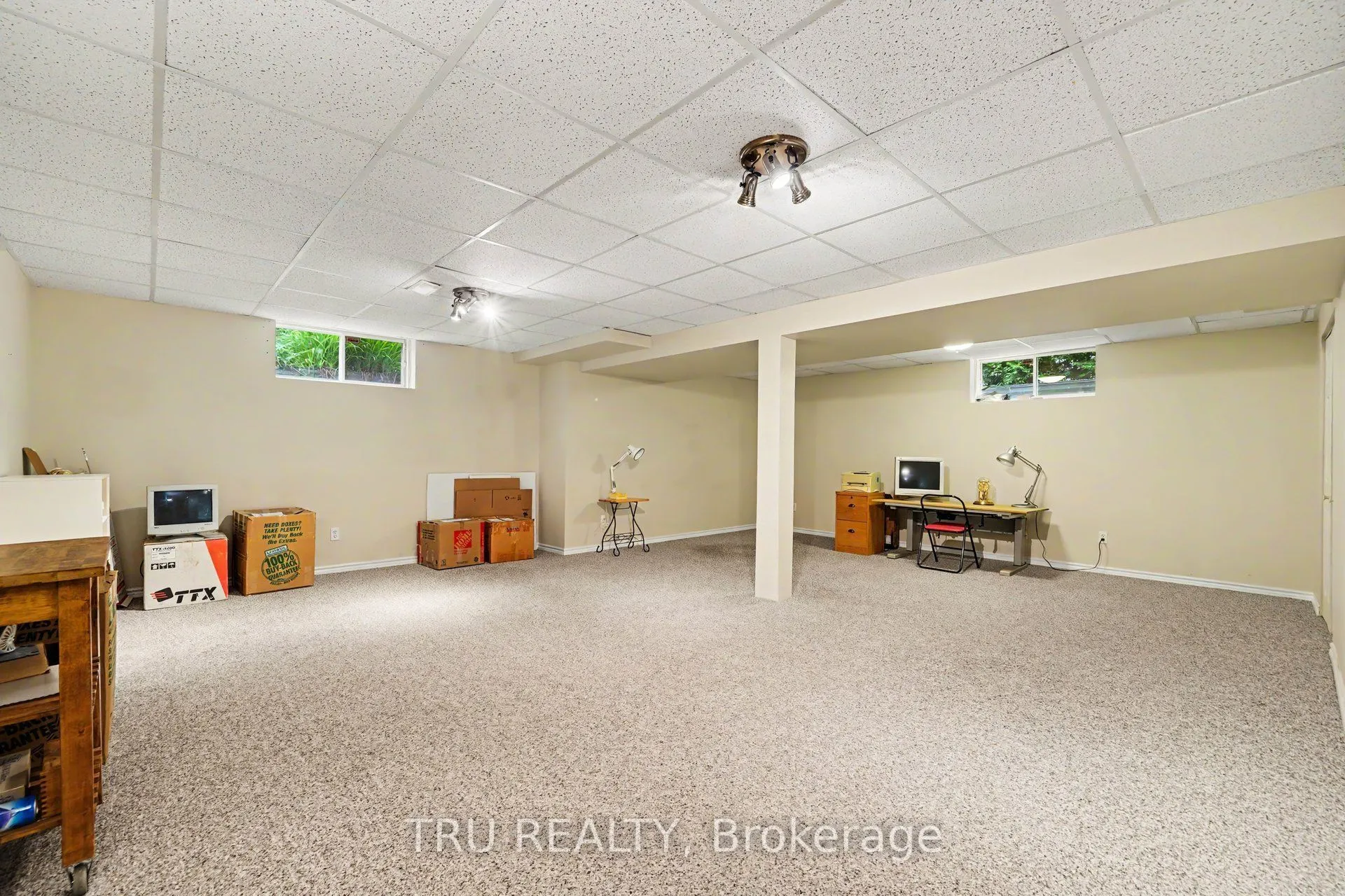4082 Otter Tail Crescent