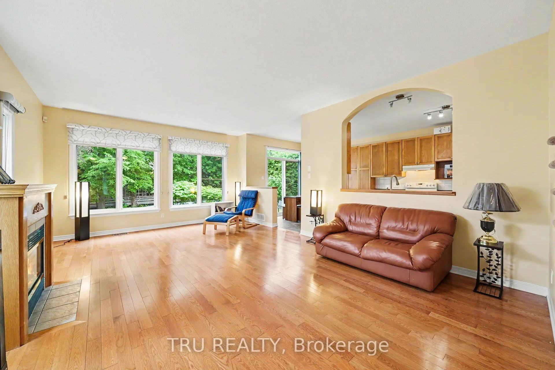 4082 Otter Tail Crescent