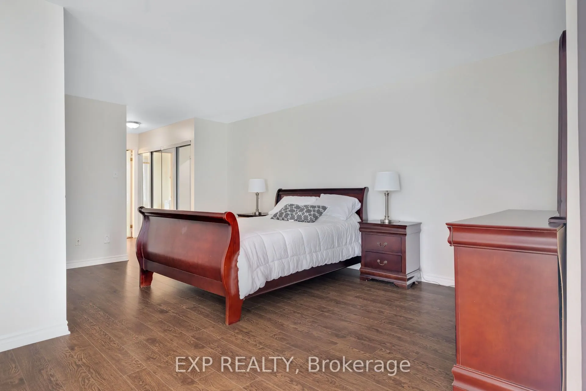 103 FLAMBOROUGH Way