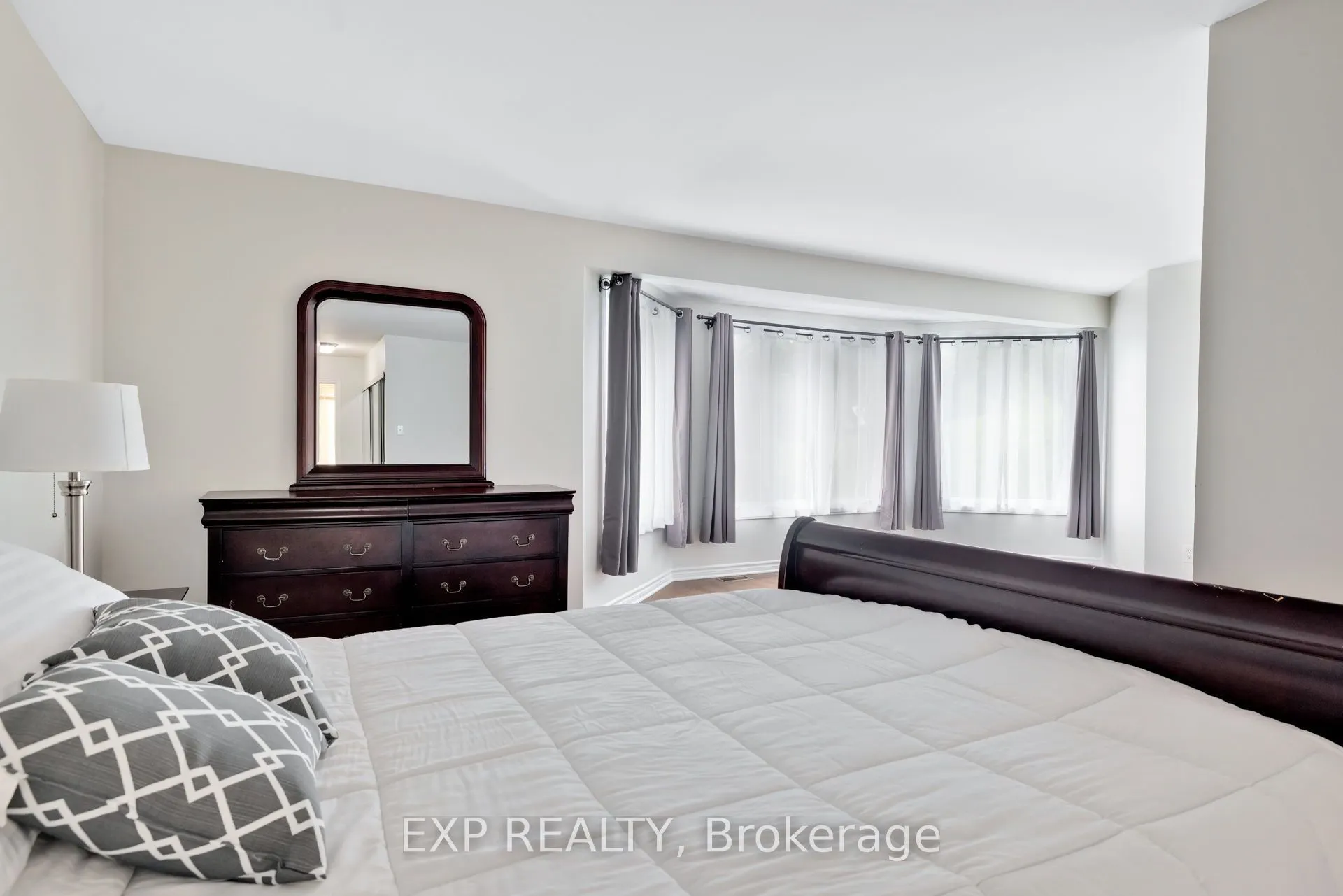103 FLAMBOROUGH Way