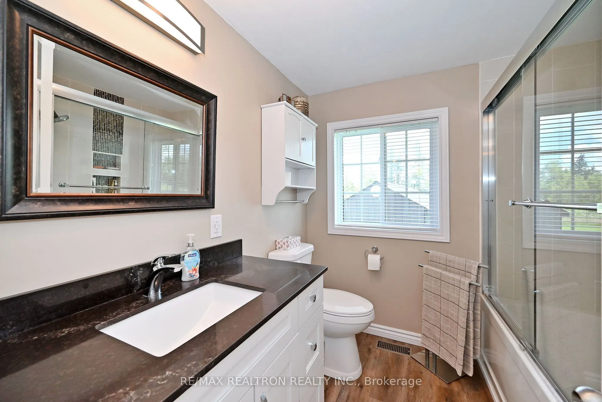 53 Robinson Avenue