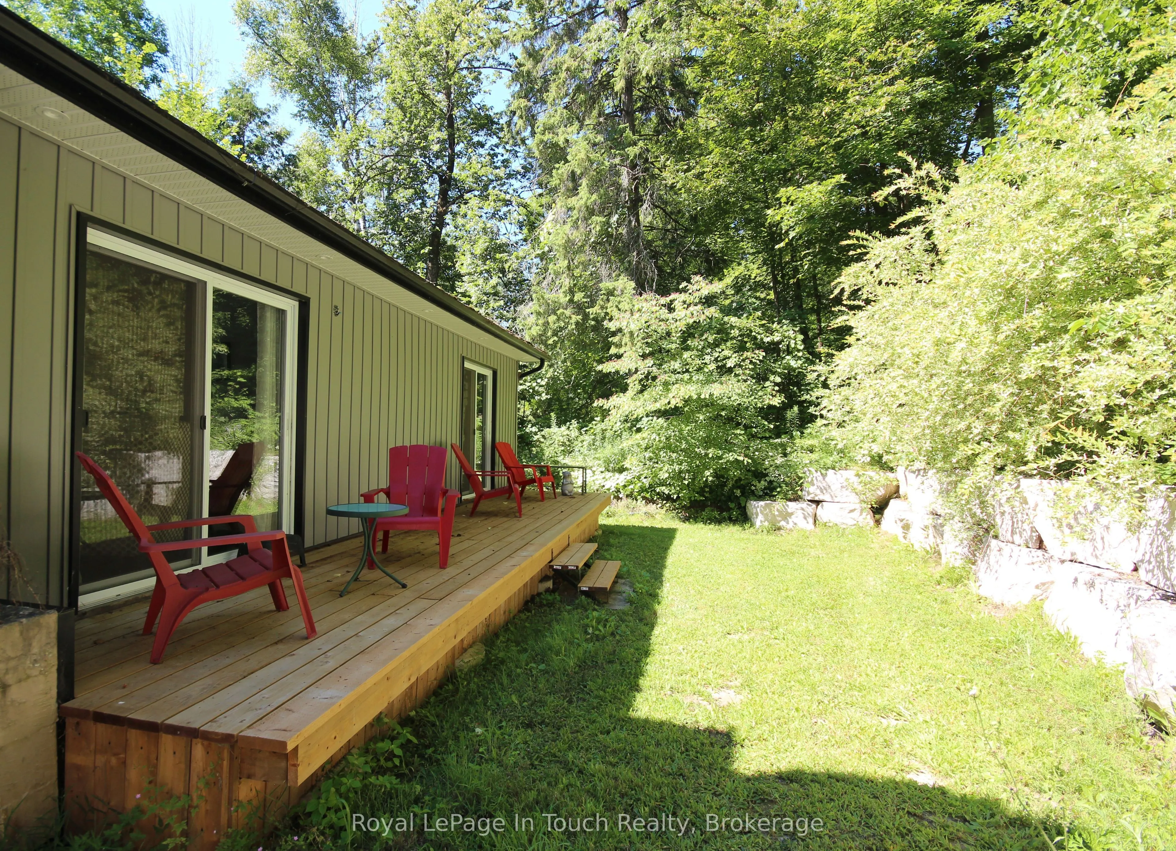 18 Shady Glen Lane