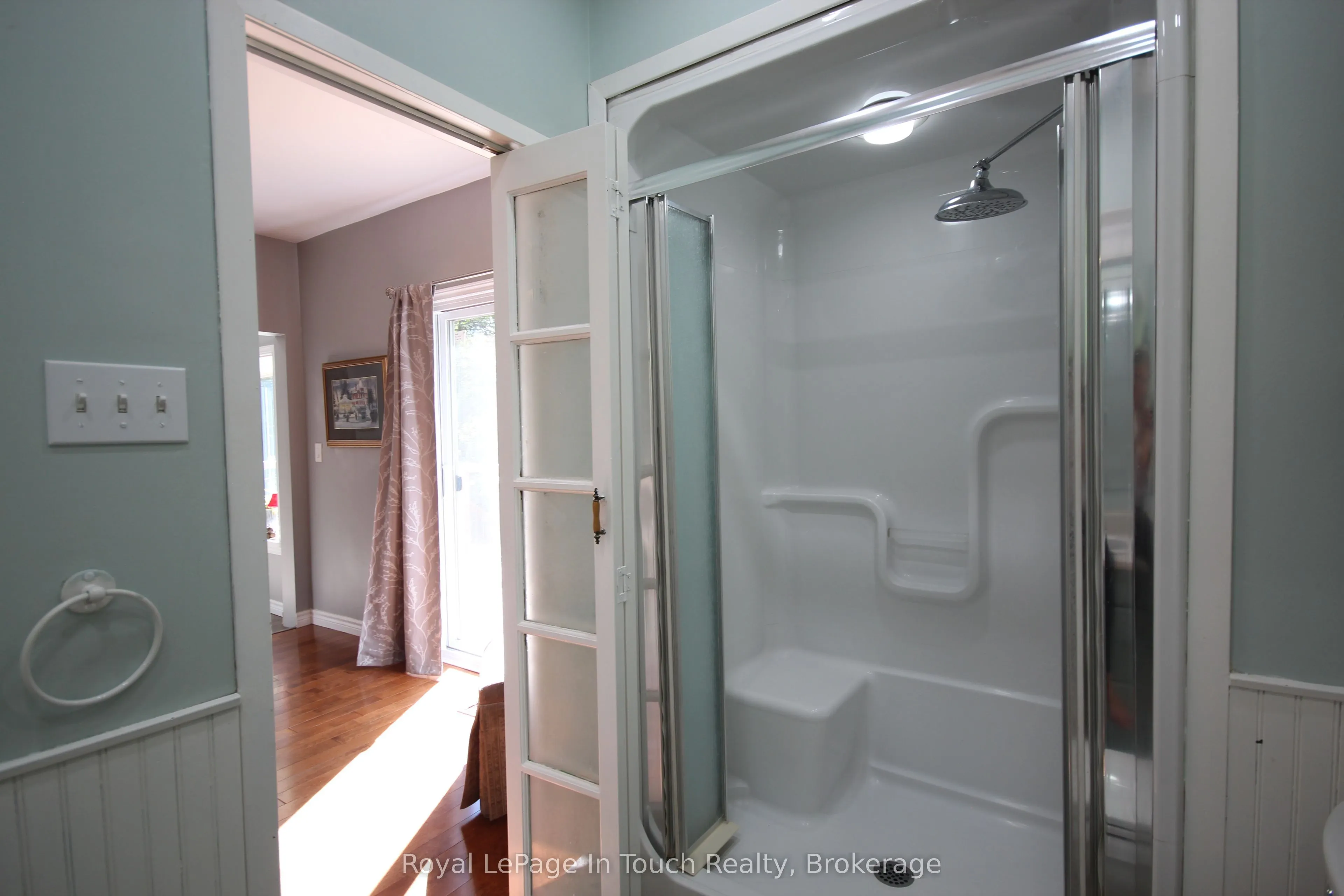 18 Shady Glen Lane