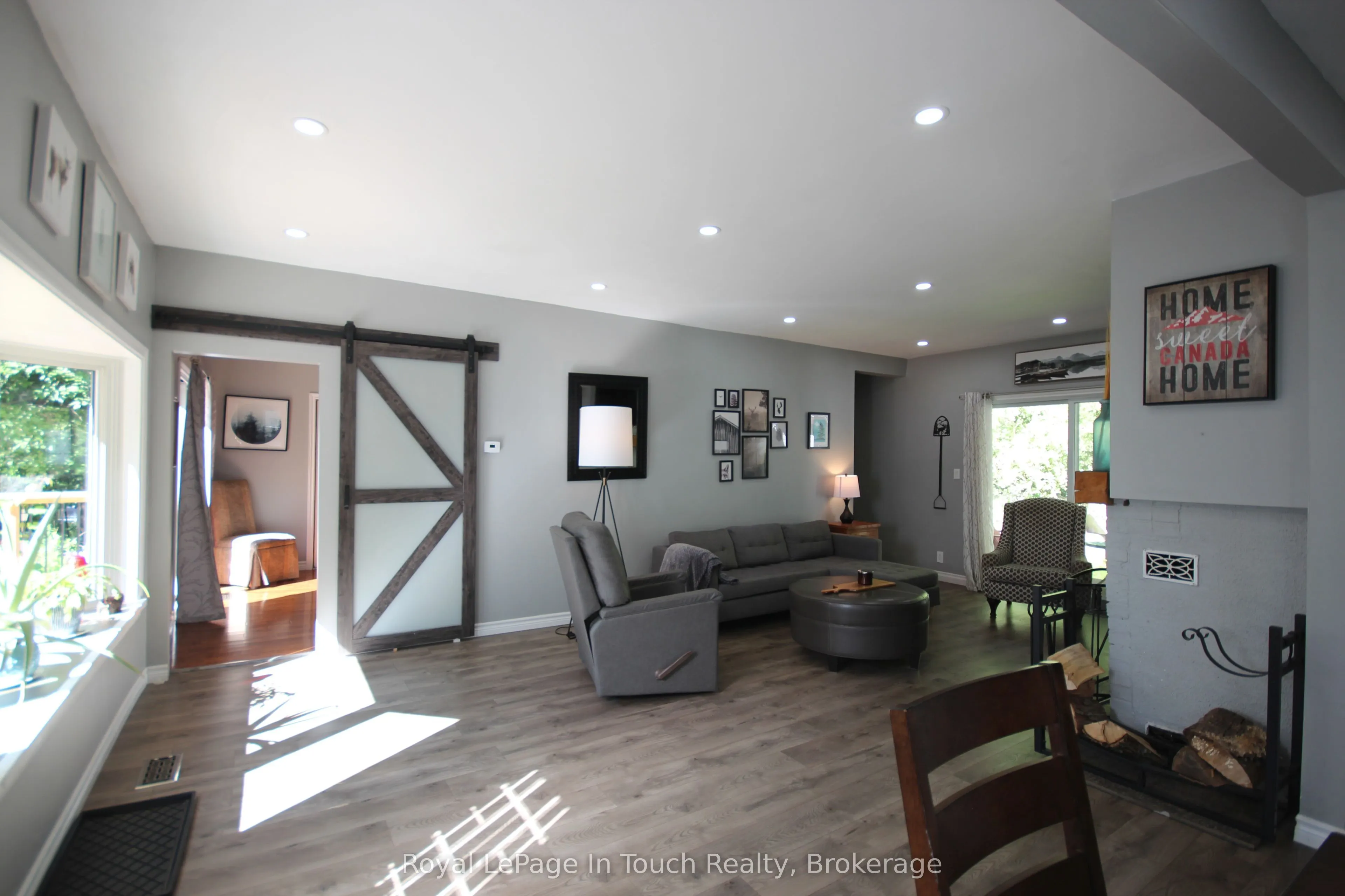 18 Shady Glen Lane