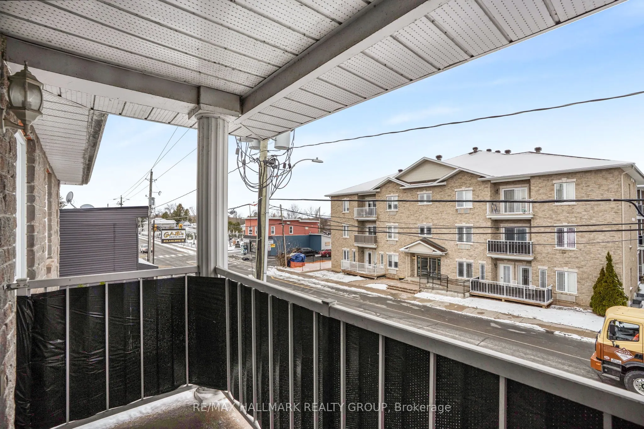1005 LAURIER Street #302