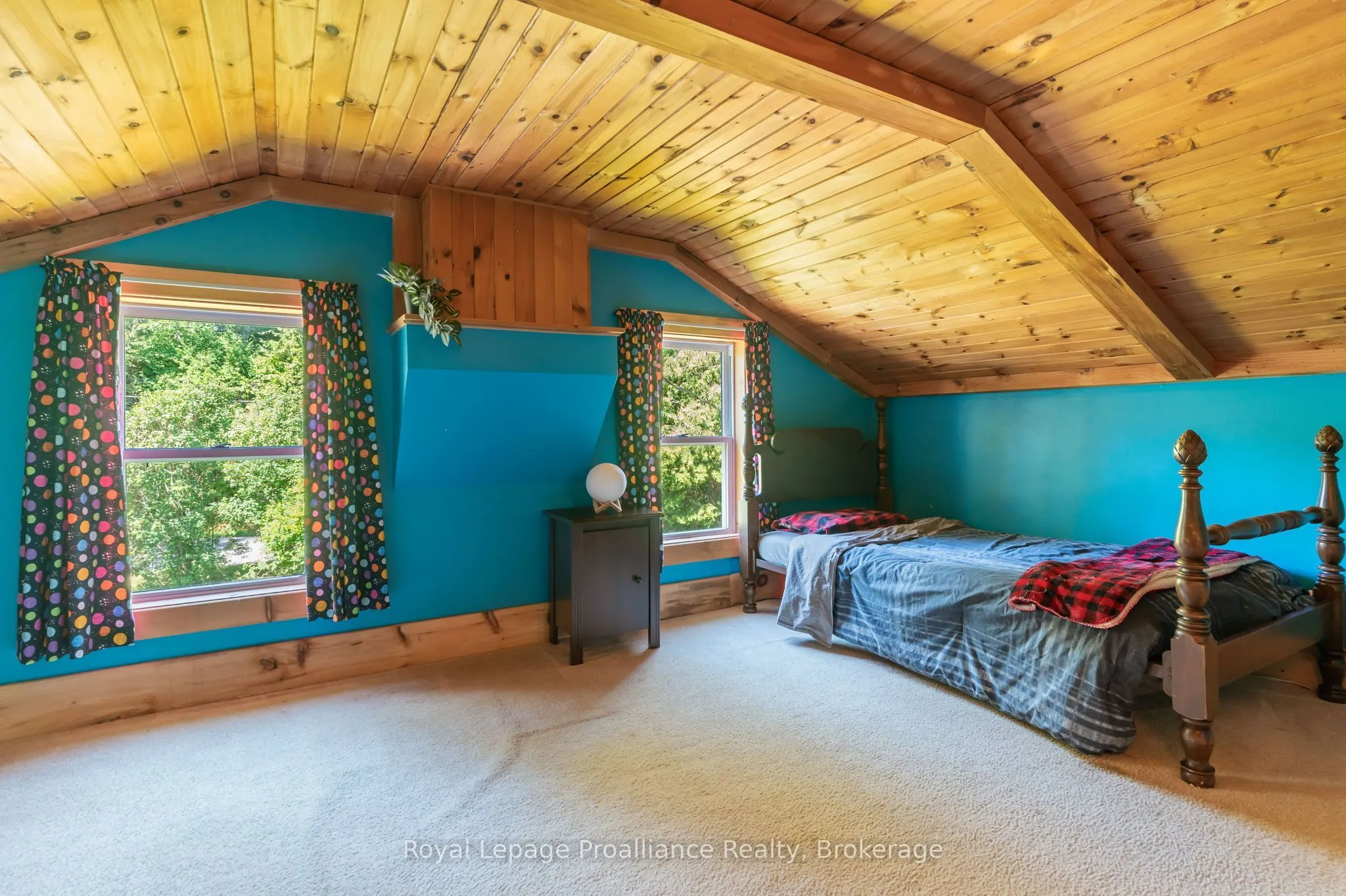 211 ALEXANDER Road