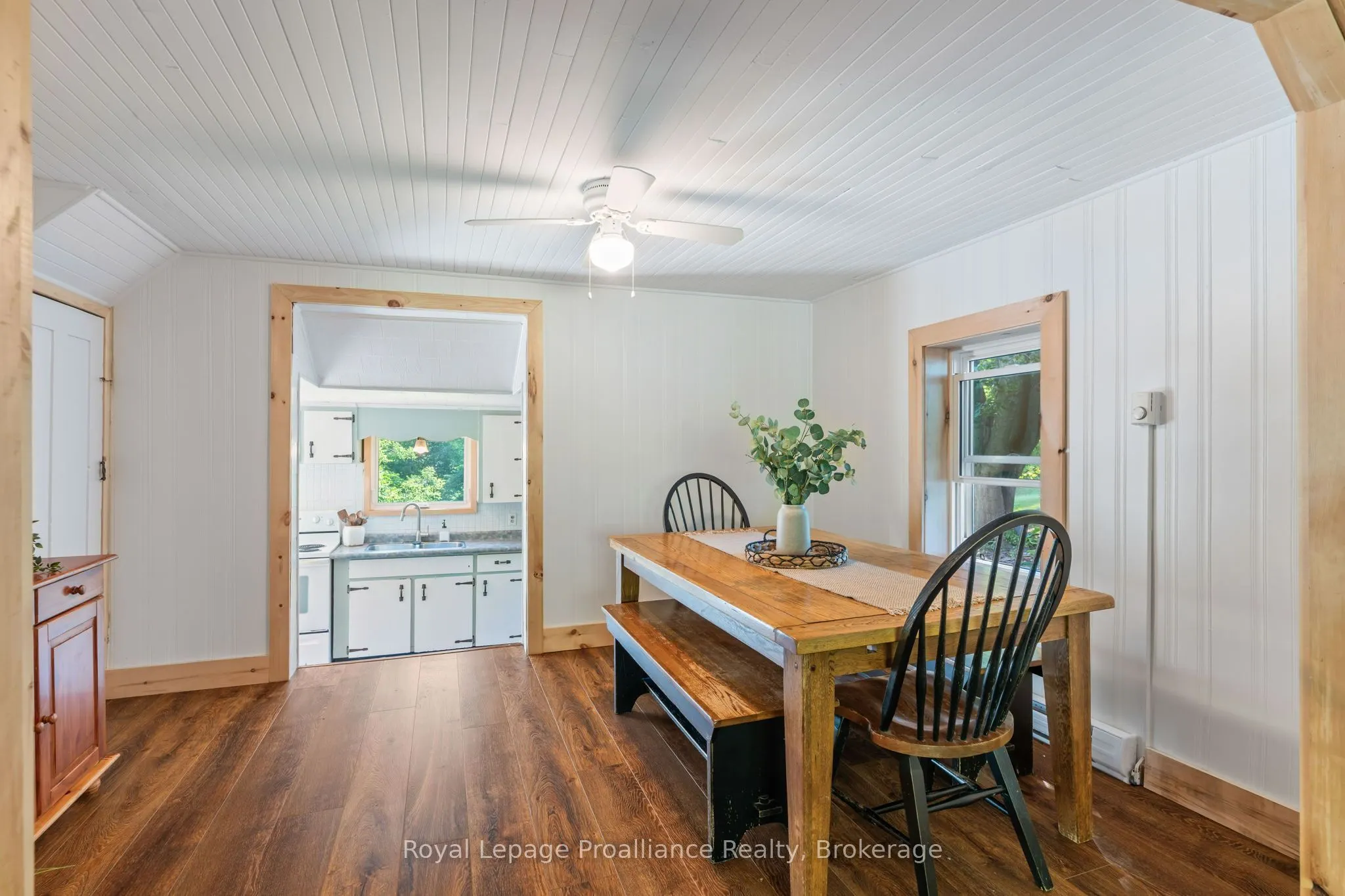 211 ALEXANDER Road