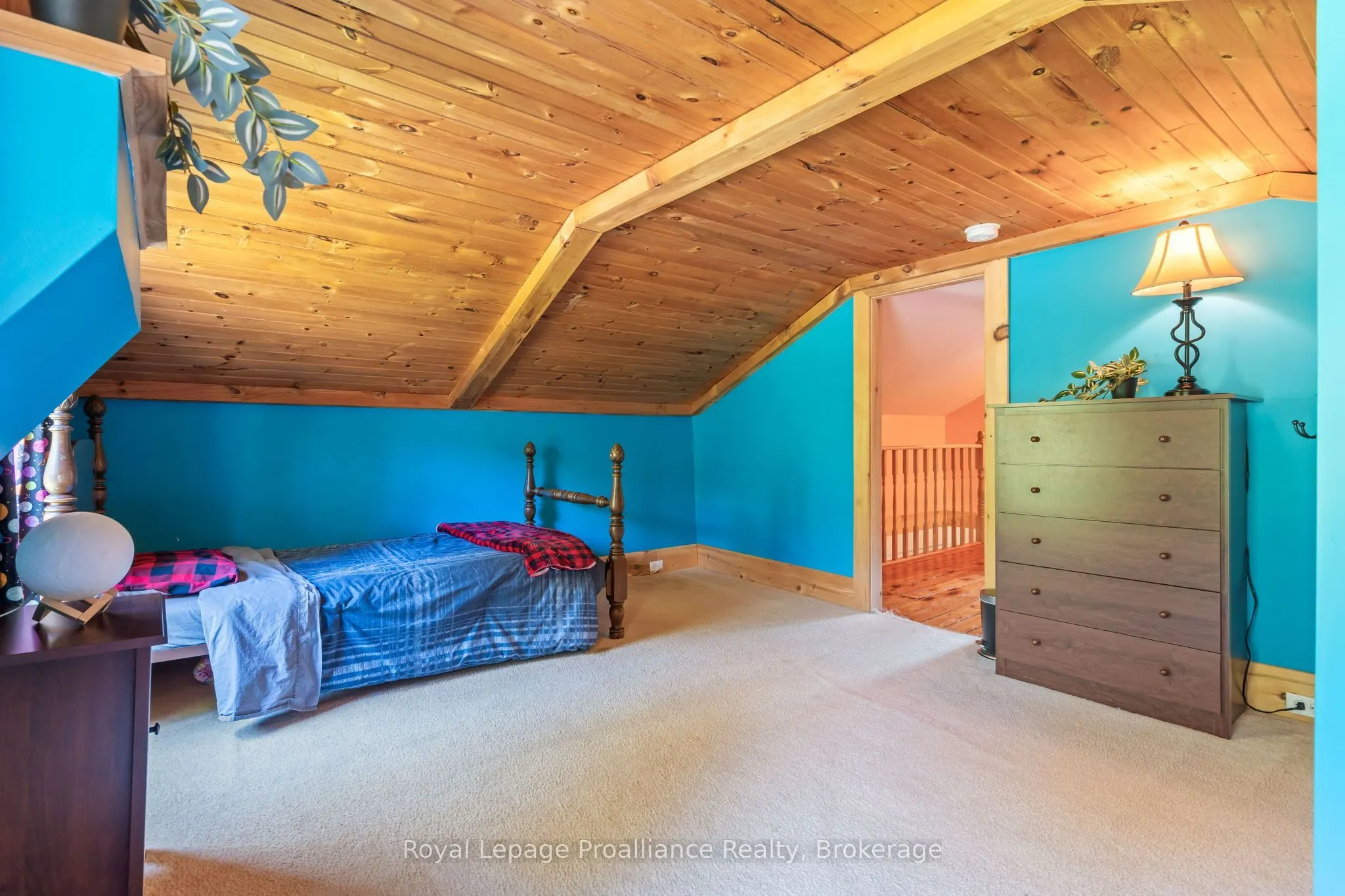 211 ALEXANDER Road